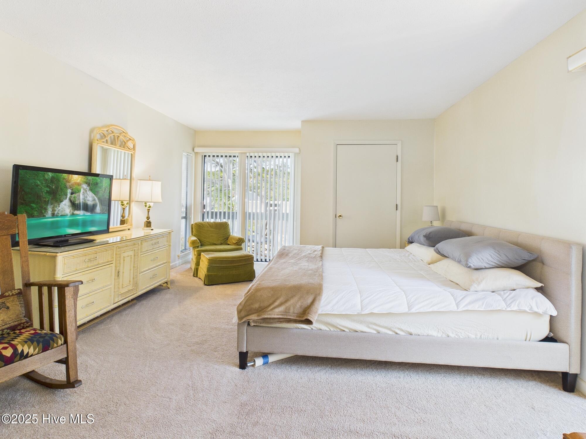 250 Sugar Gum Lane 201