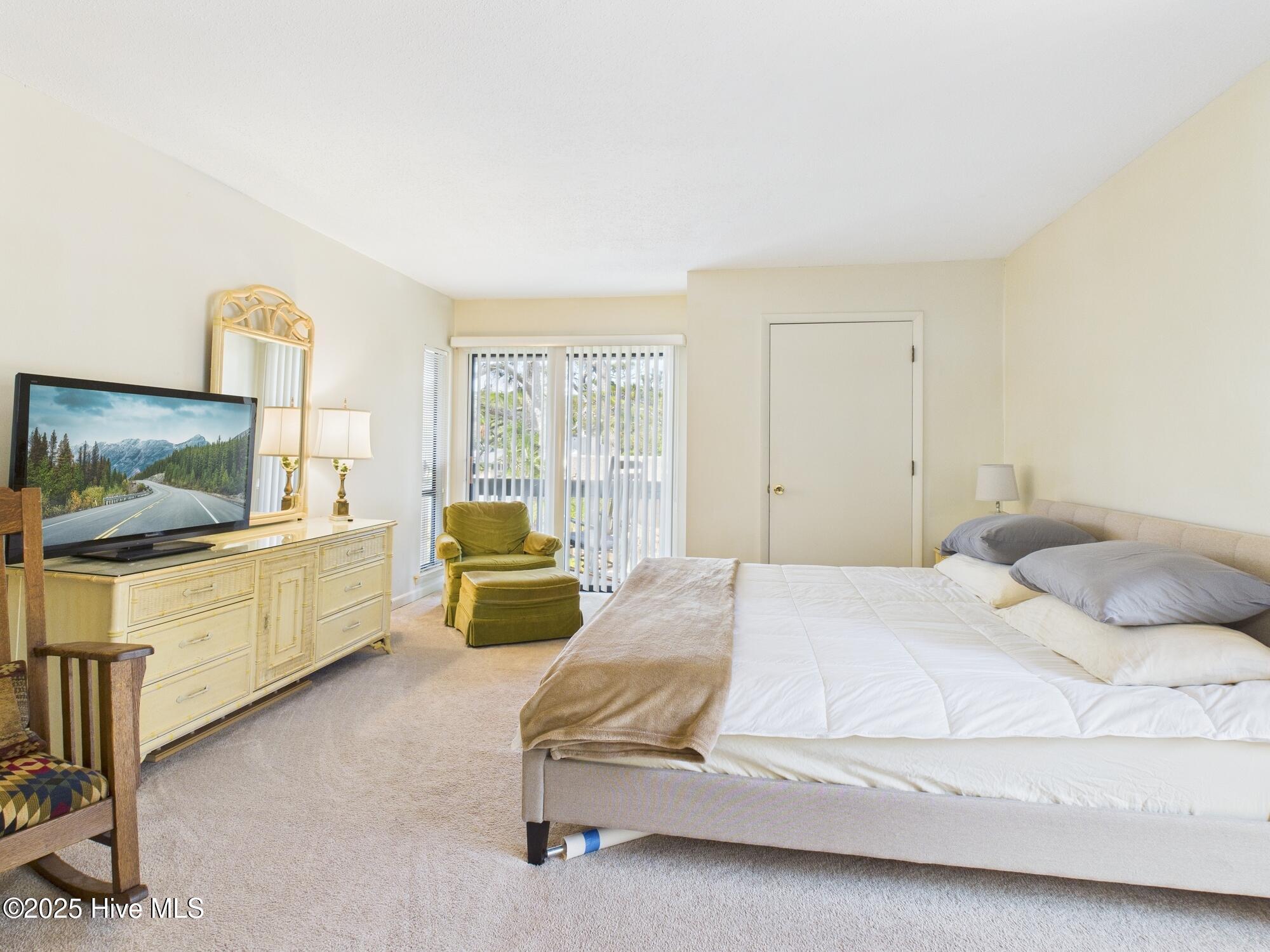 250 Sugar Gum Lane 201