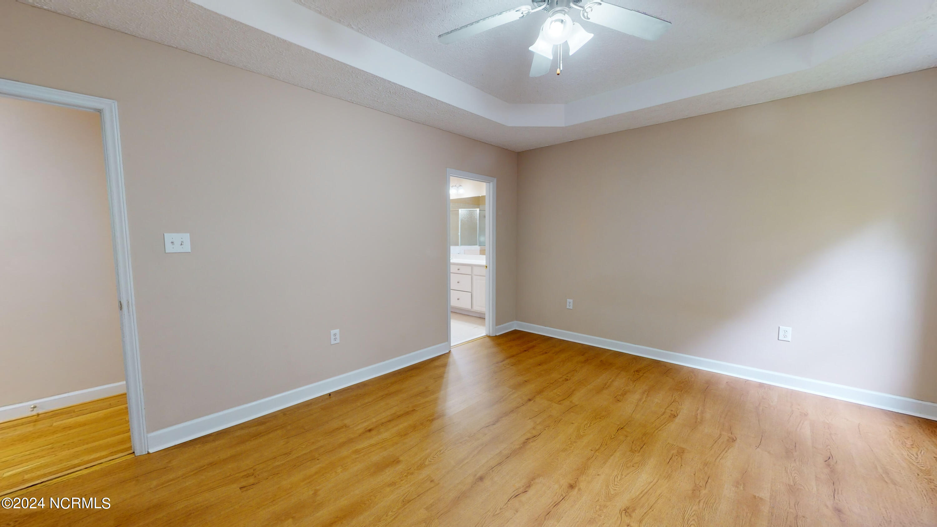 105 Silverburn Place