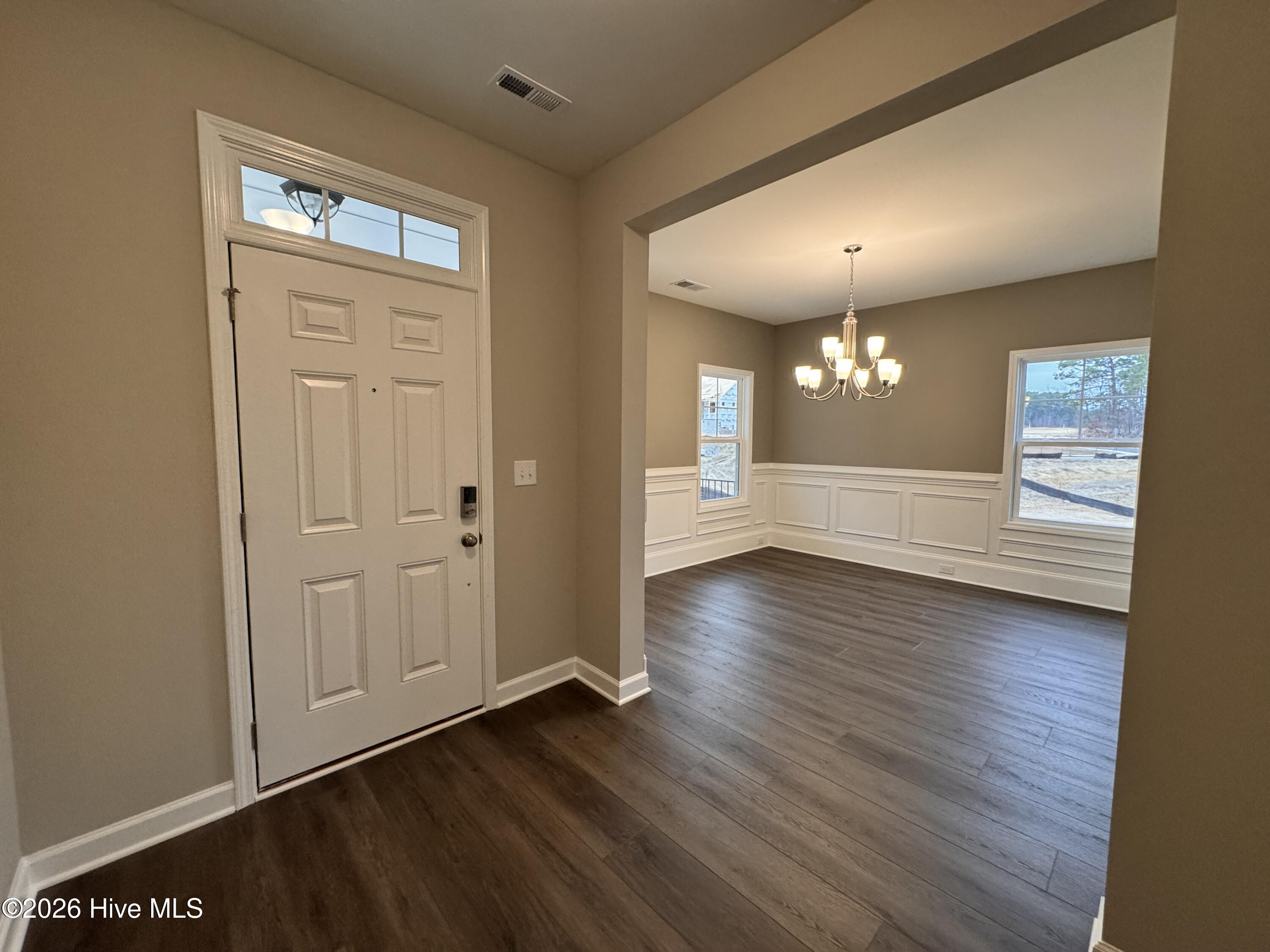 460 Redwater Trail 588