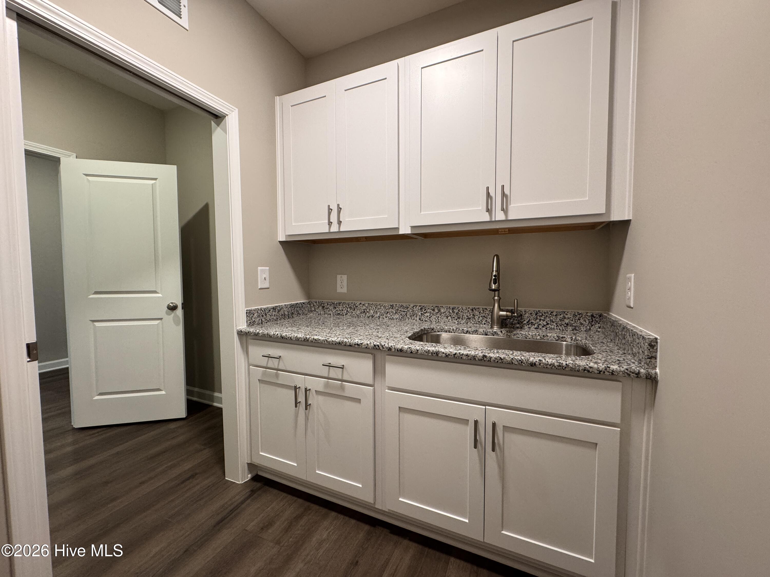 460 Redwater Trail 588