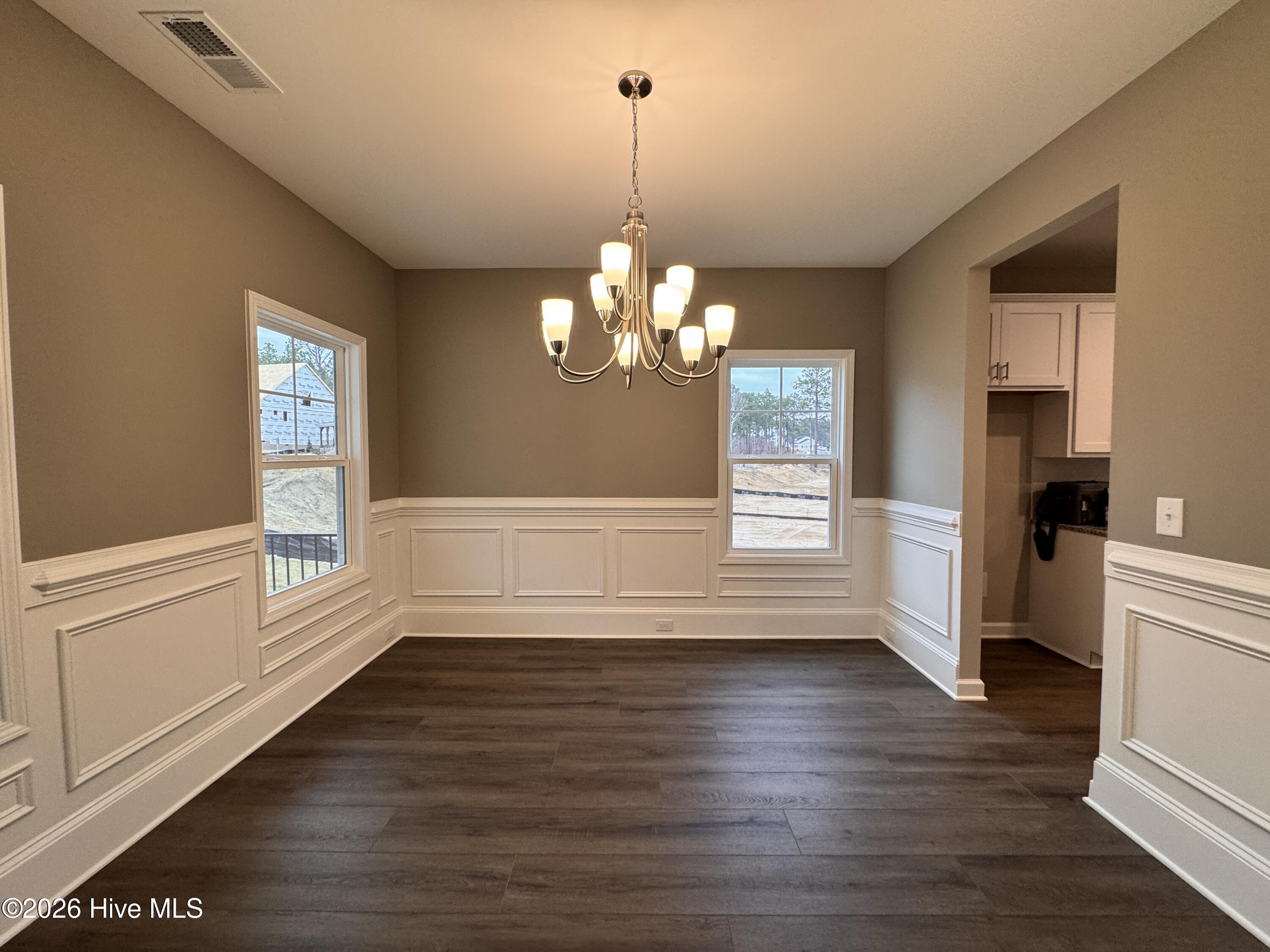 460 Redwater Trail 588