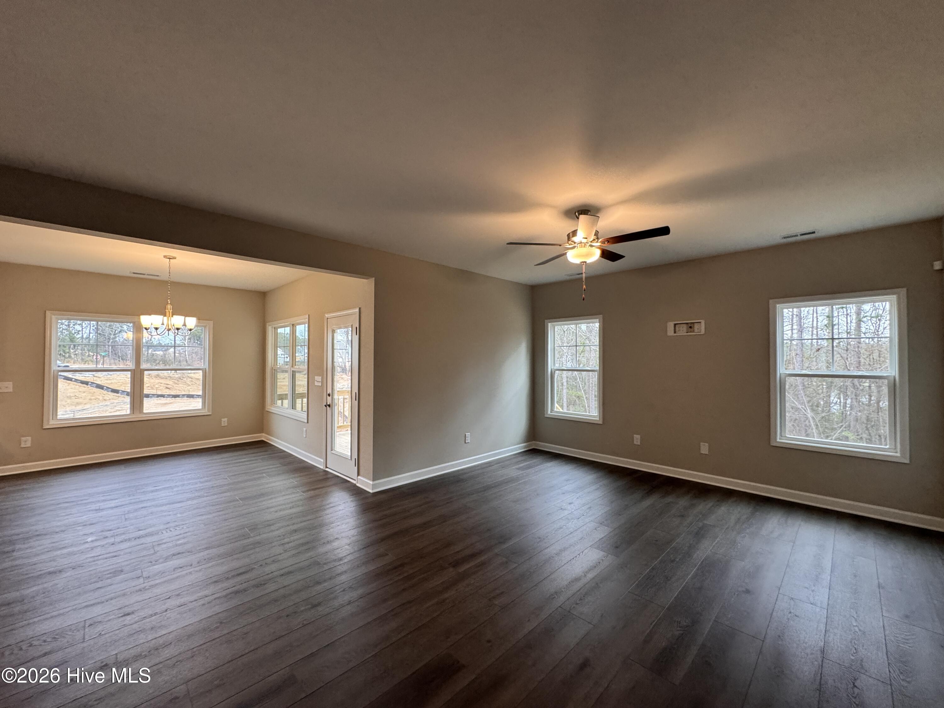 460 Redwater Trail 588