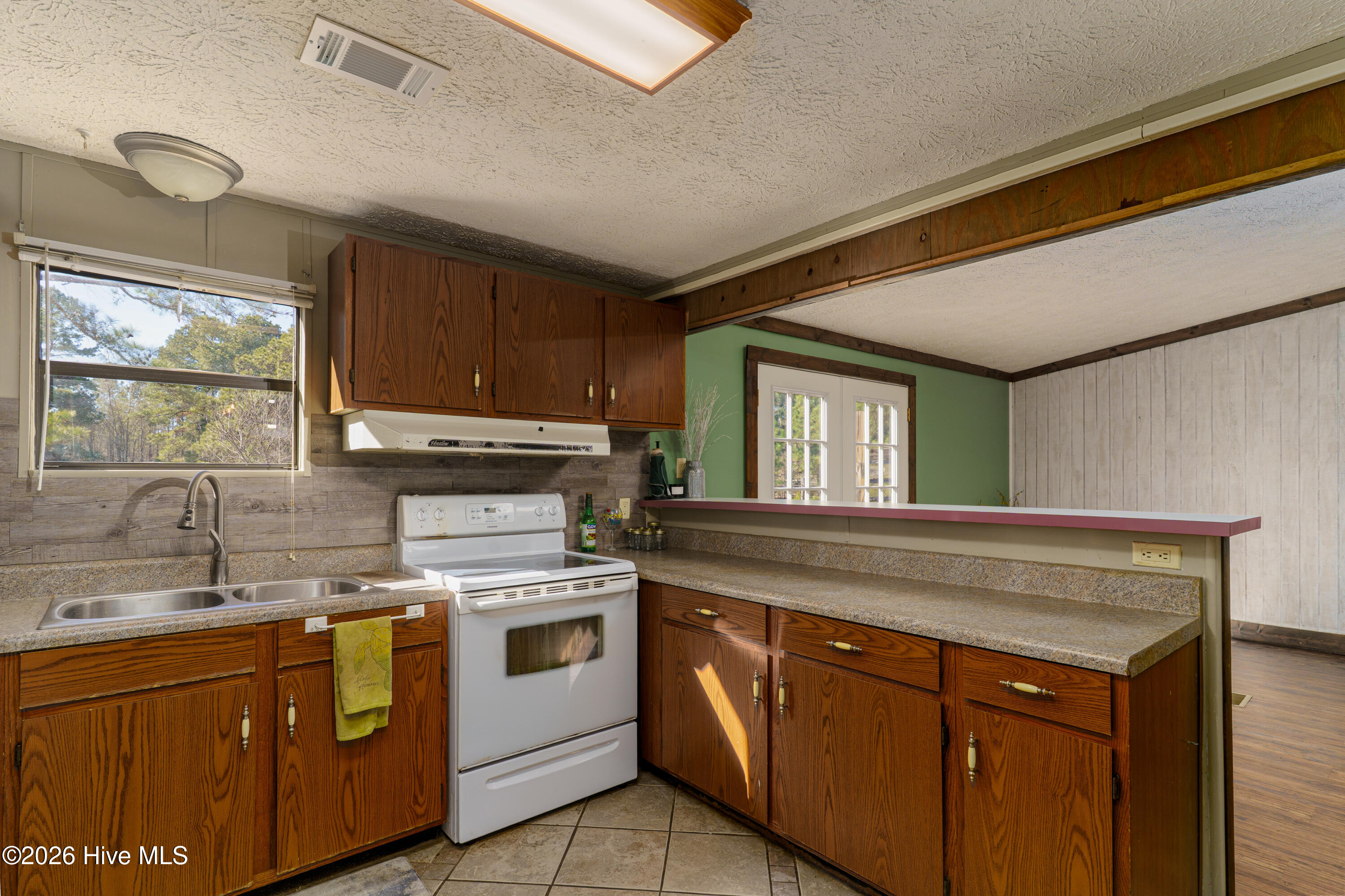 1157 Norton Road