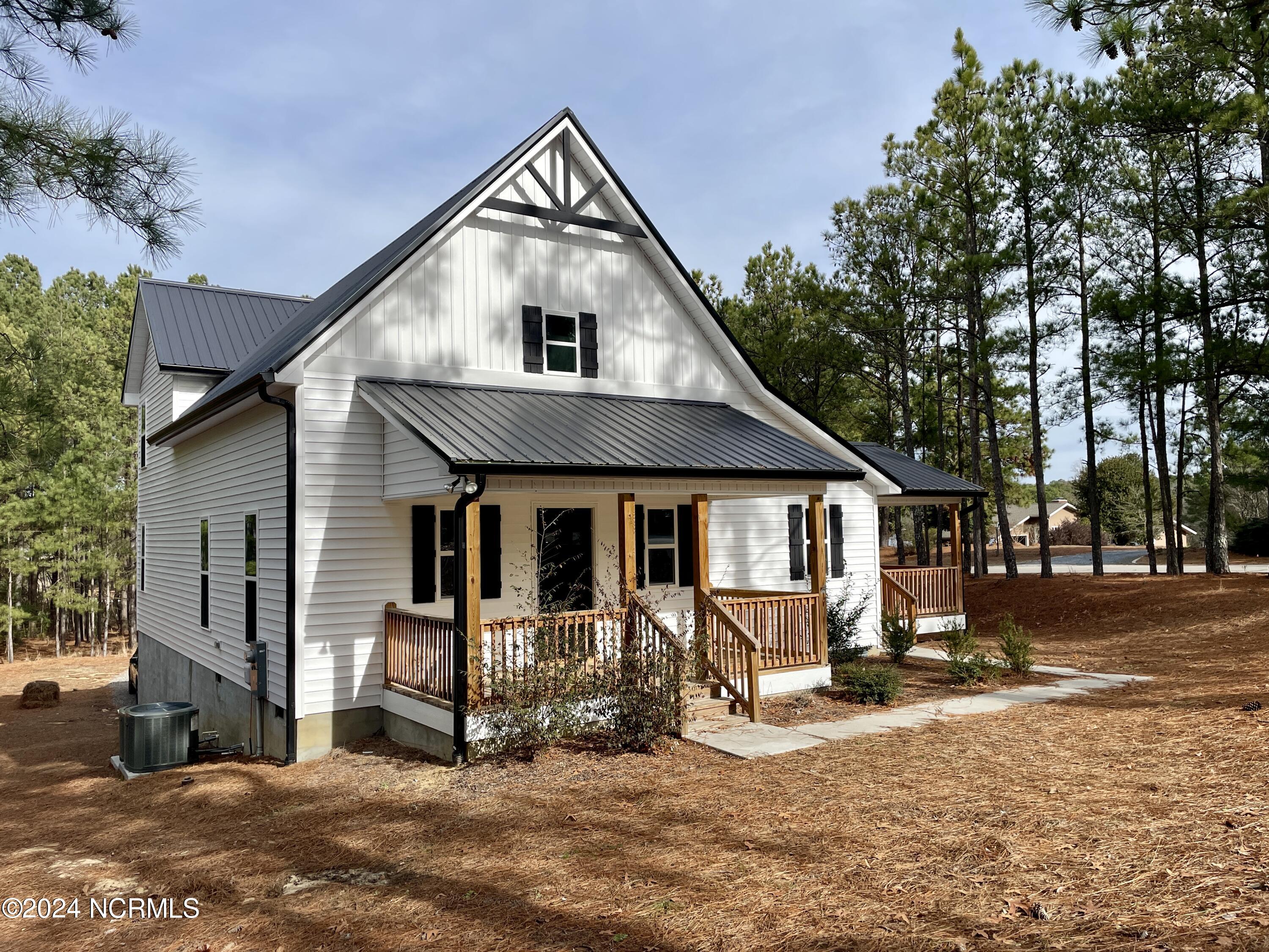 142 Edgewater Drive
