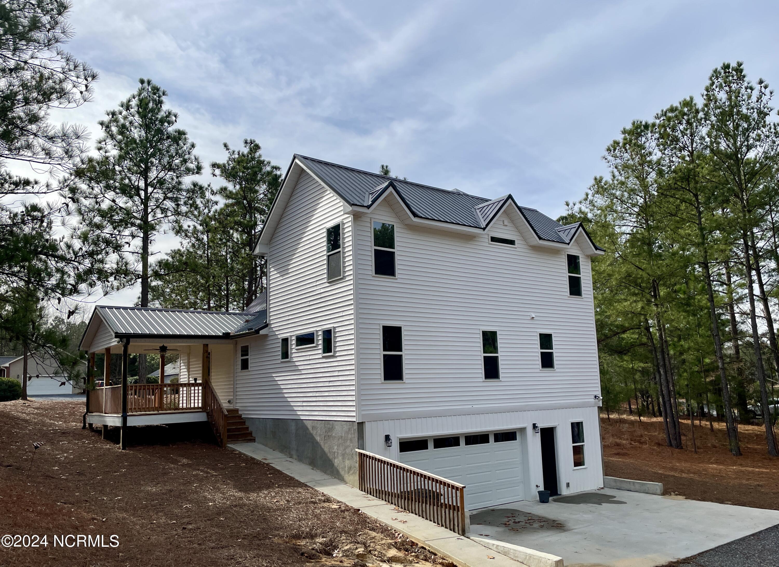 142 Edgewater Drive