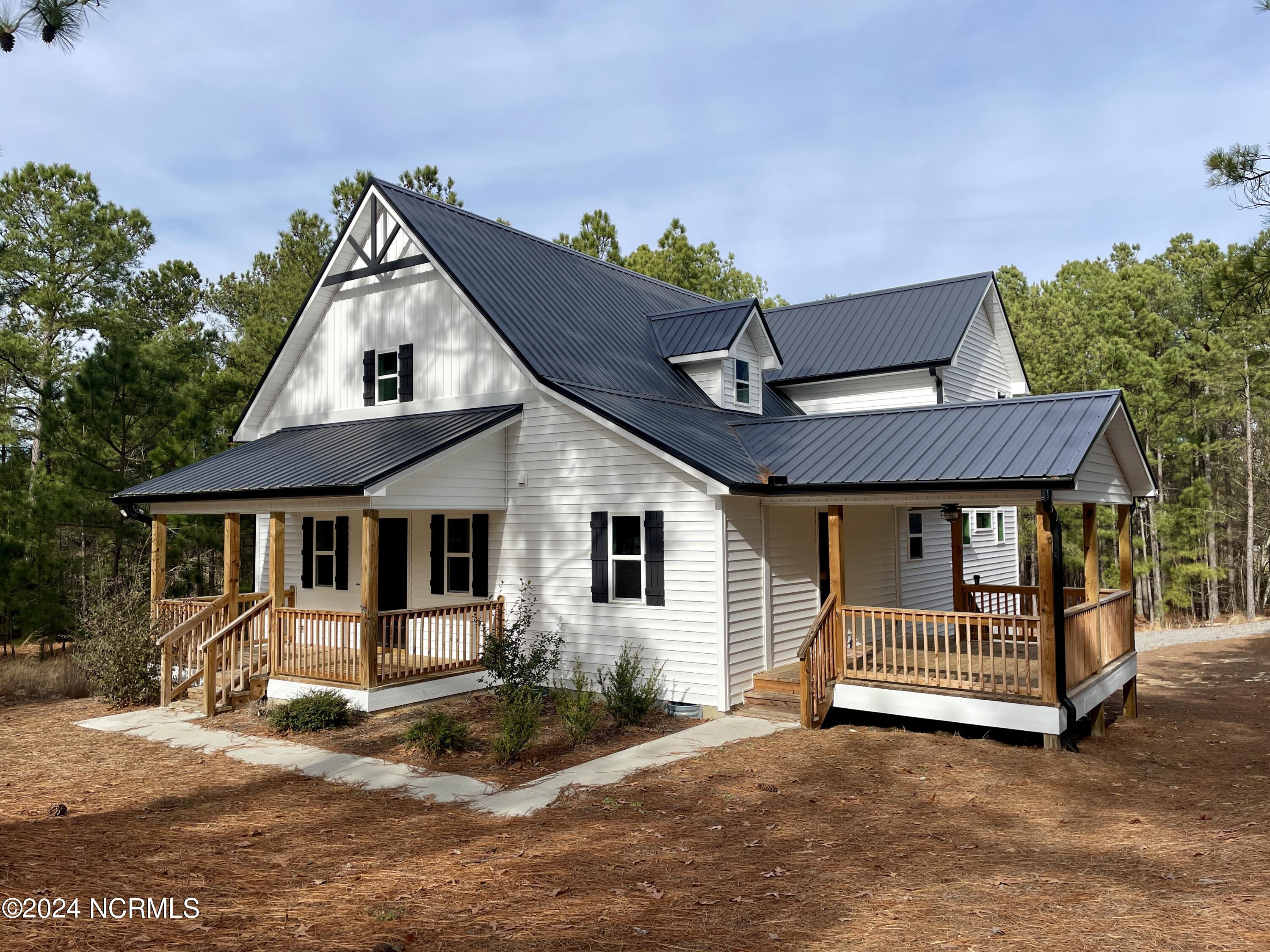 142 Edgewater Drive