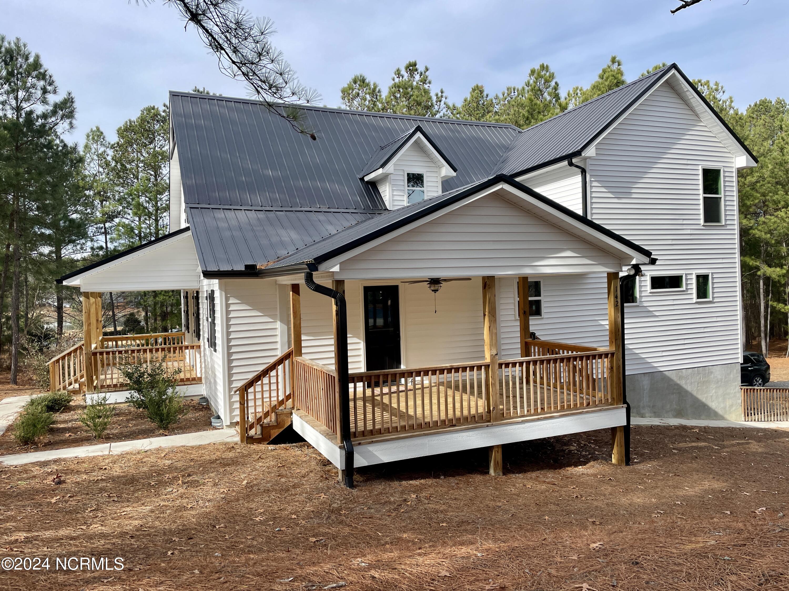 142 Edgewater Drive