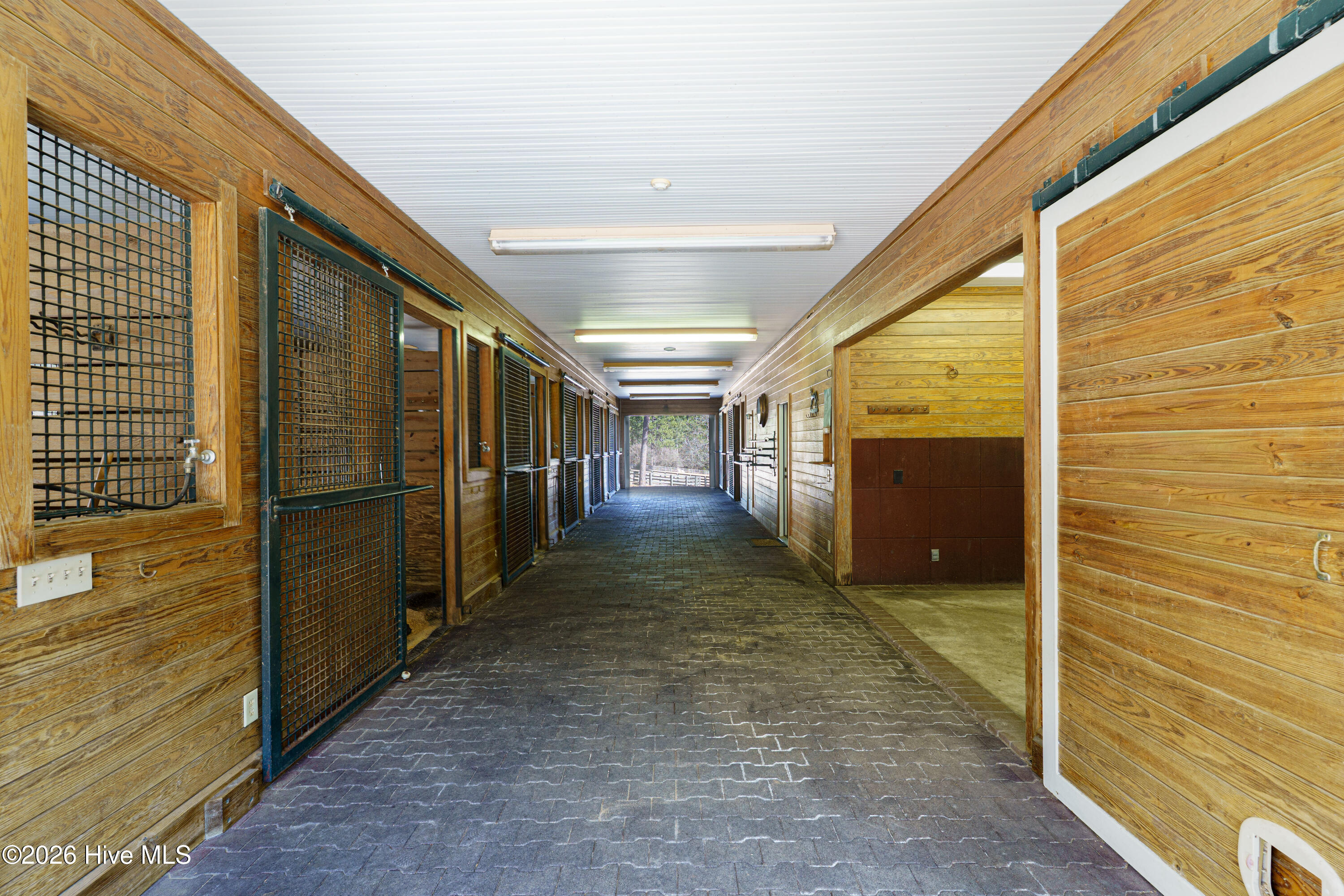 185 Old Dewberry Lane