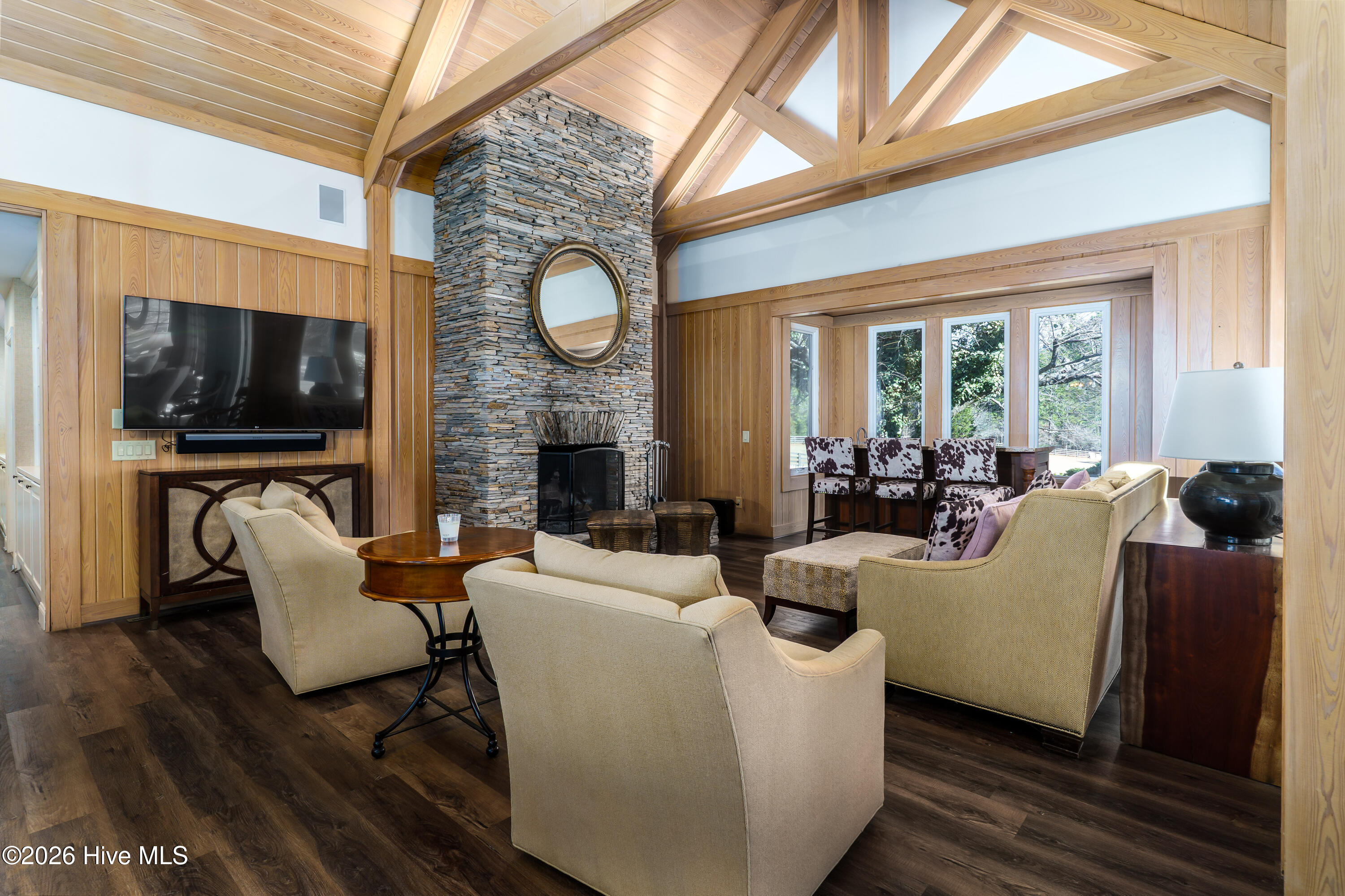 185 Old Dewberry Lane