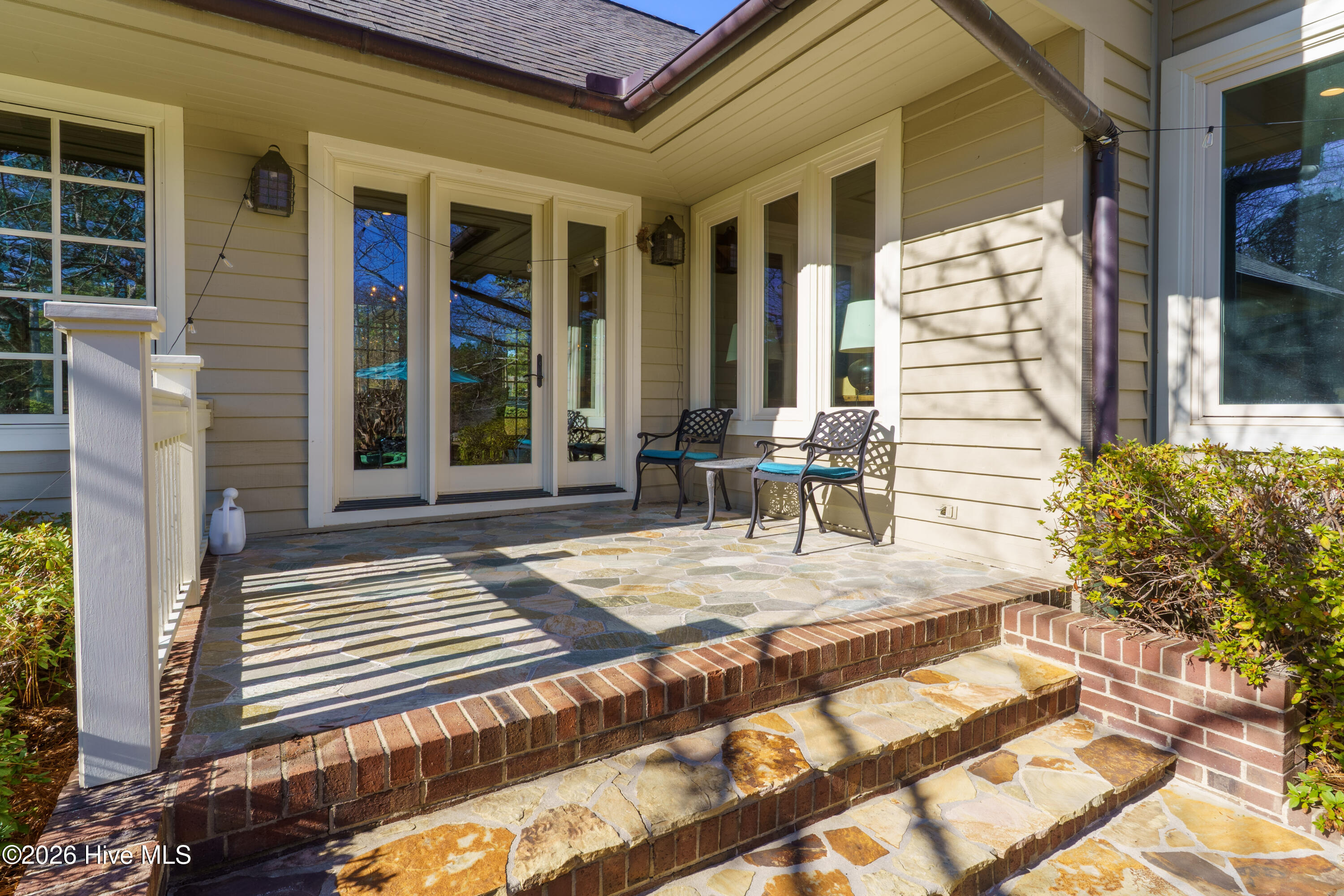 185 Old Dewberry Lane