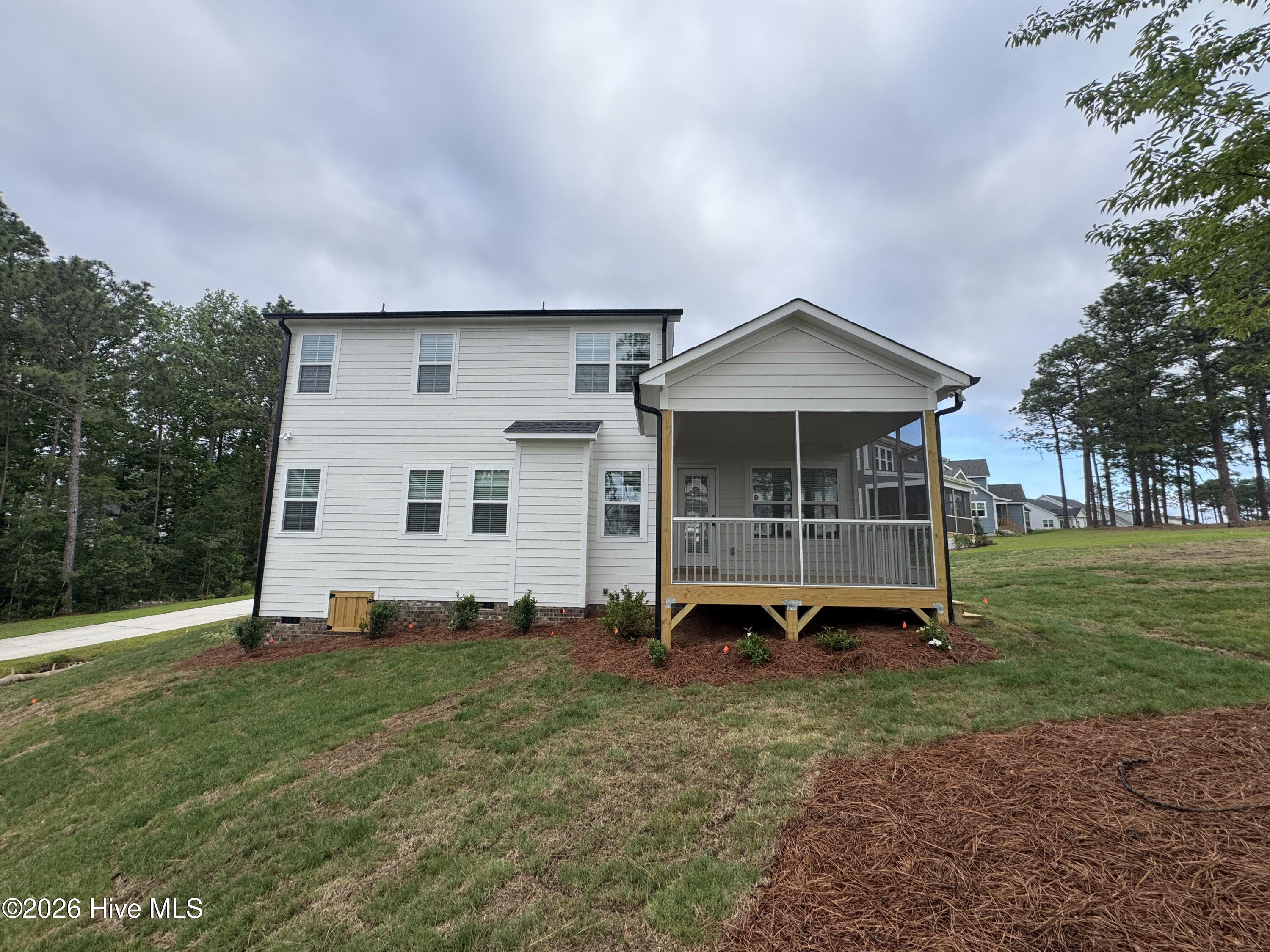 313 Phelps Lk Lane 582