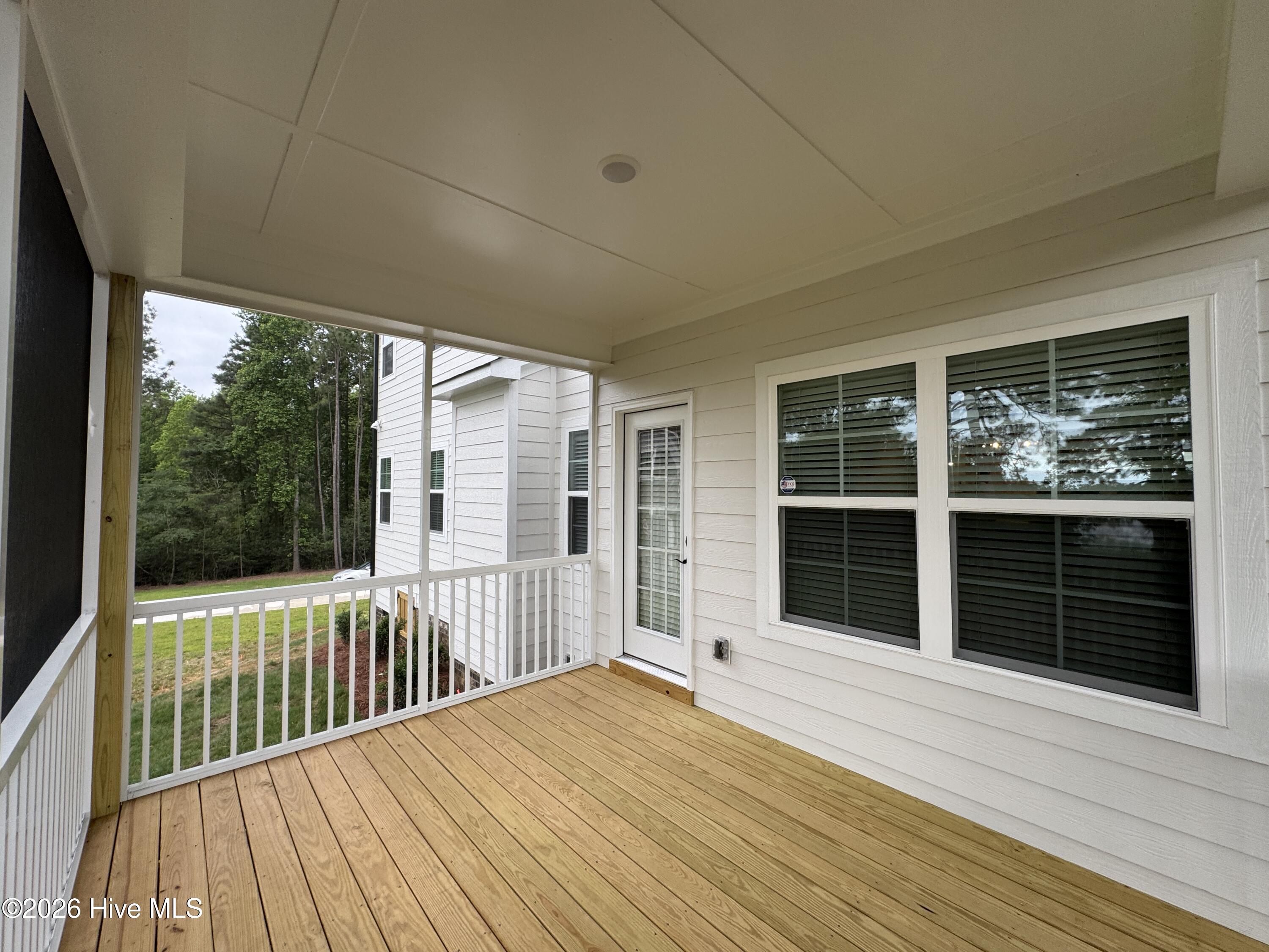 313 Phelps Lk Lane 582