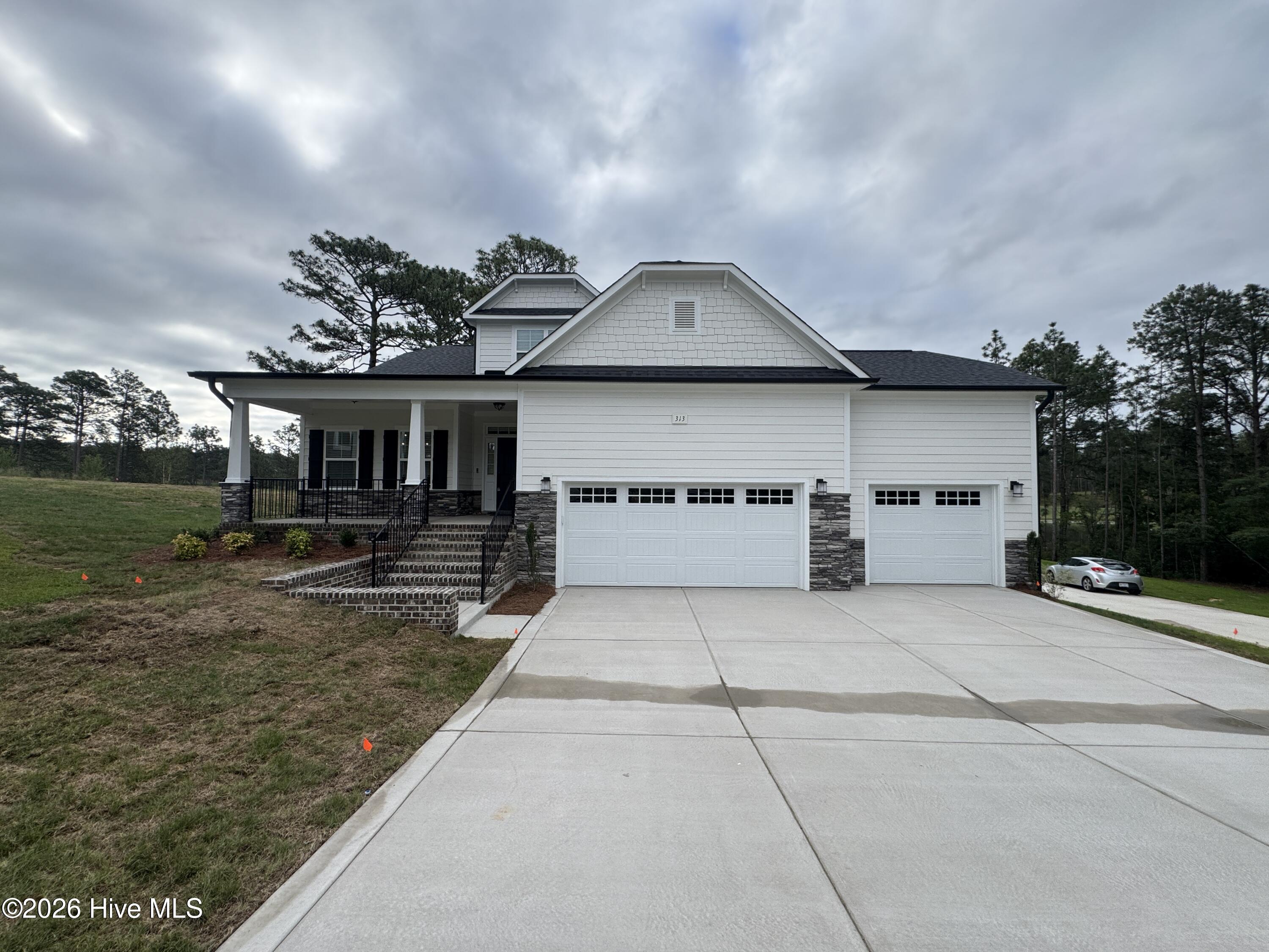313 Phelps Lk Lane 582