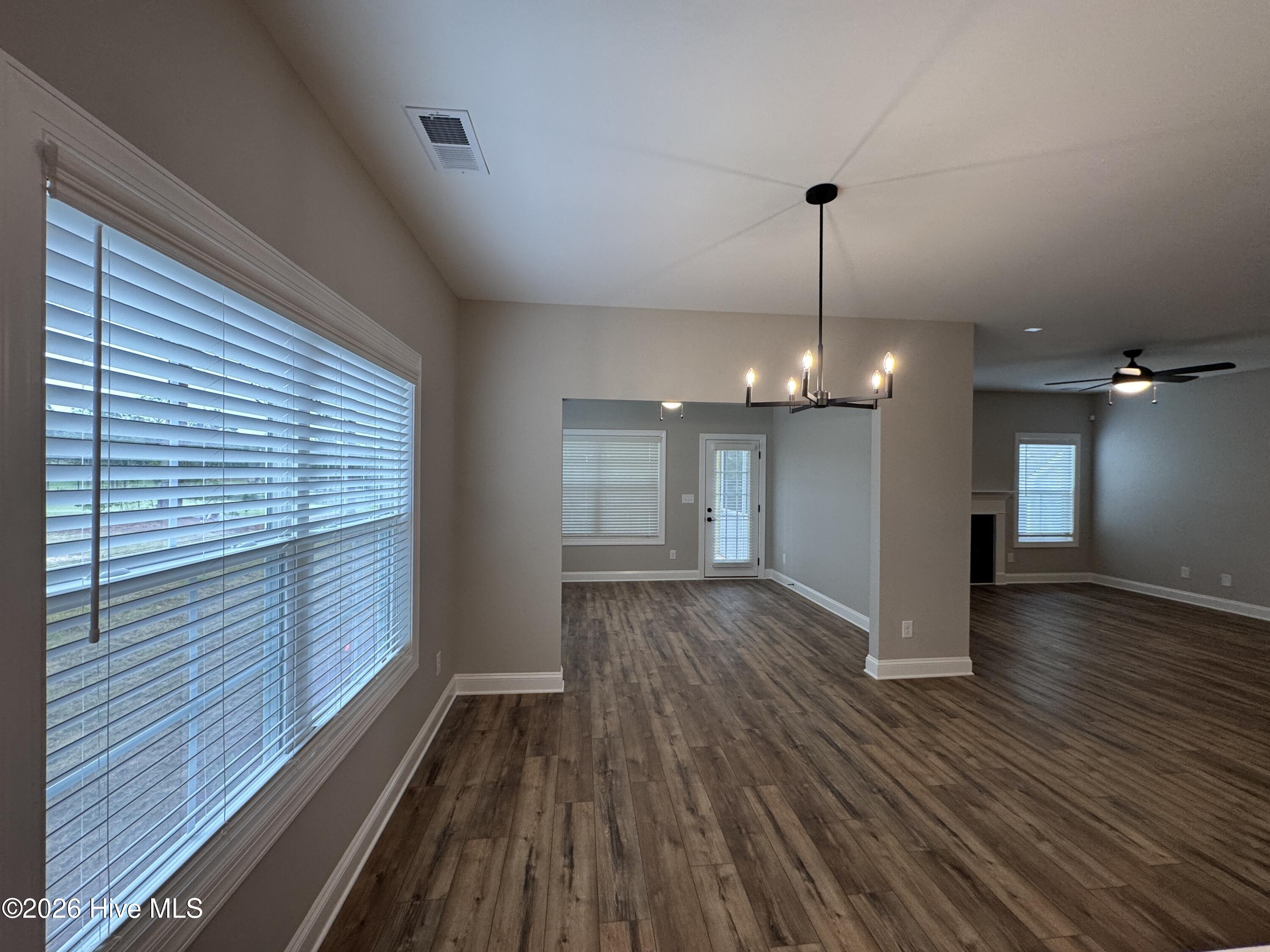 313 Phelps Lk Lane 582