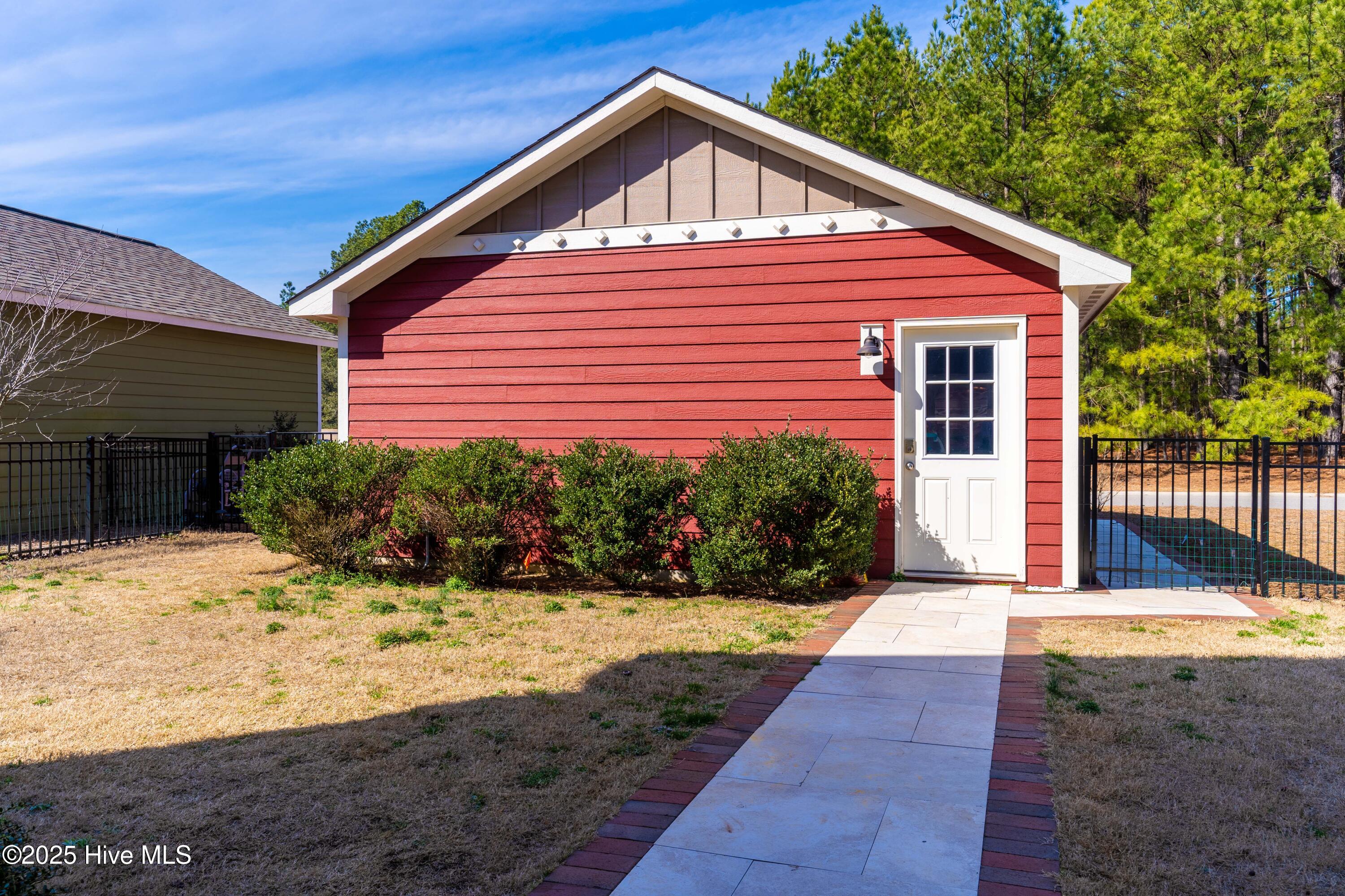 239 Legacy Lakes Way