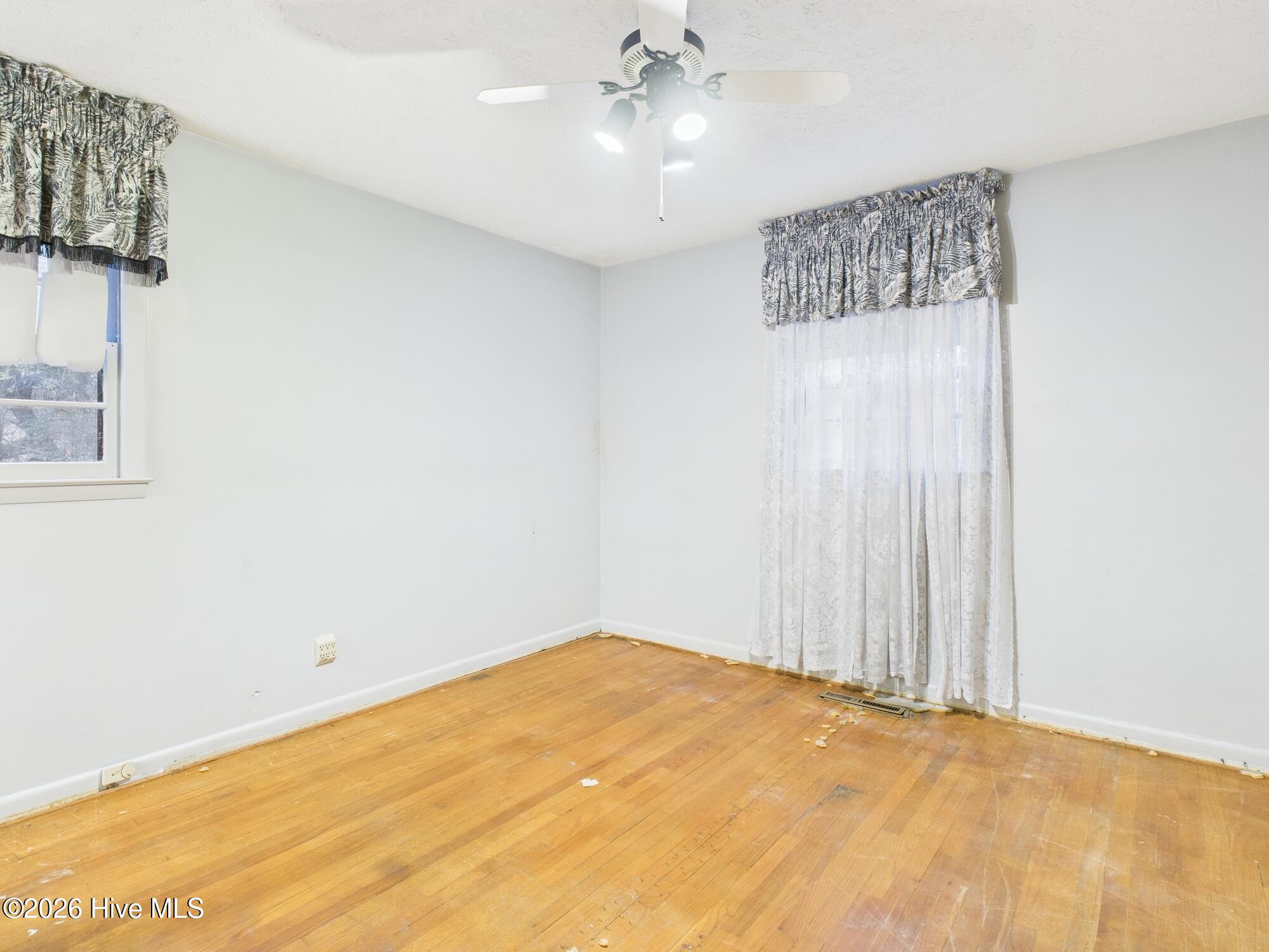 550 N Leak Street