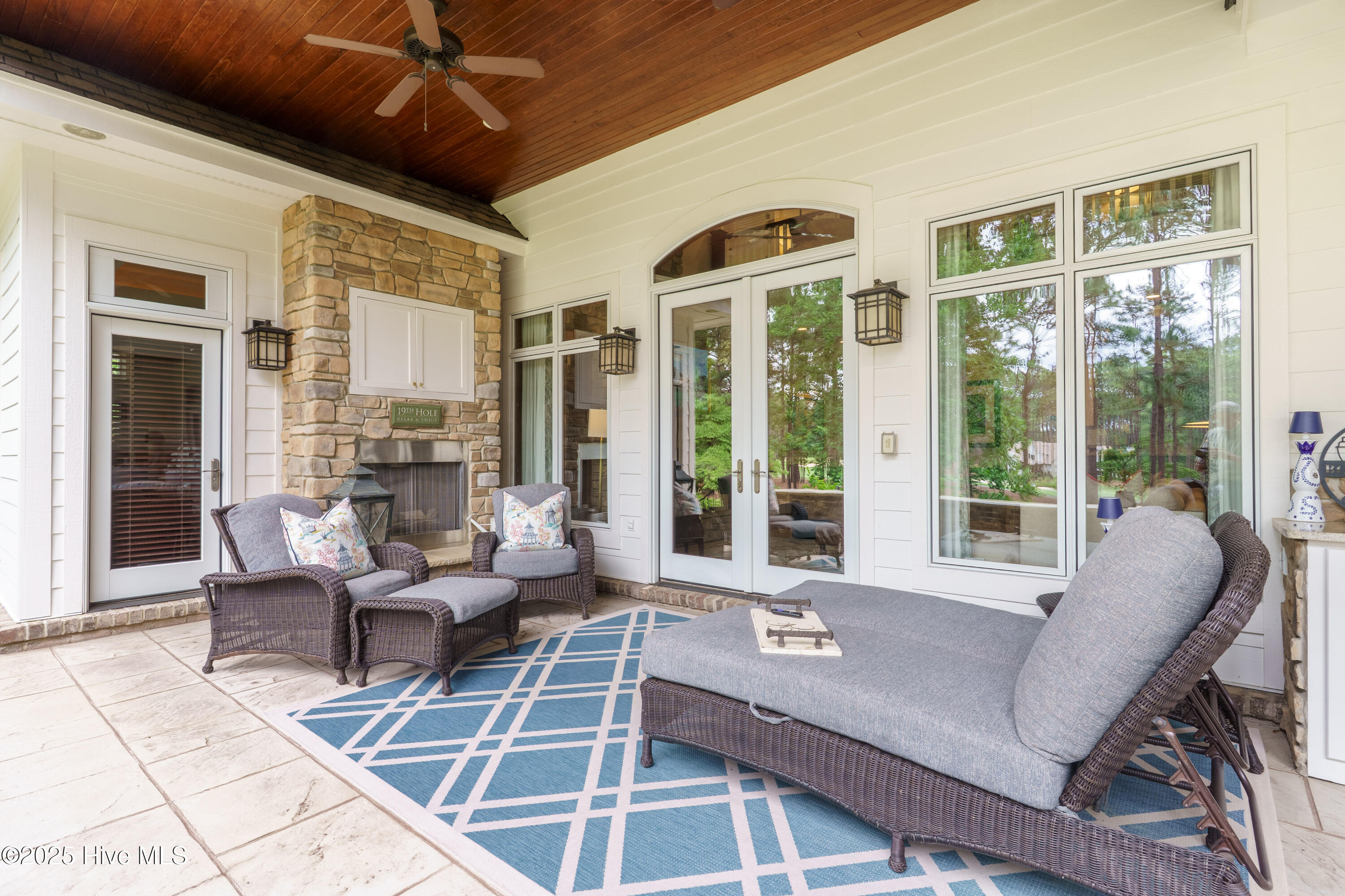 370 Lake Dornoch Drive