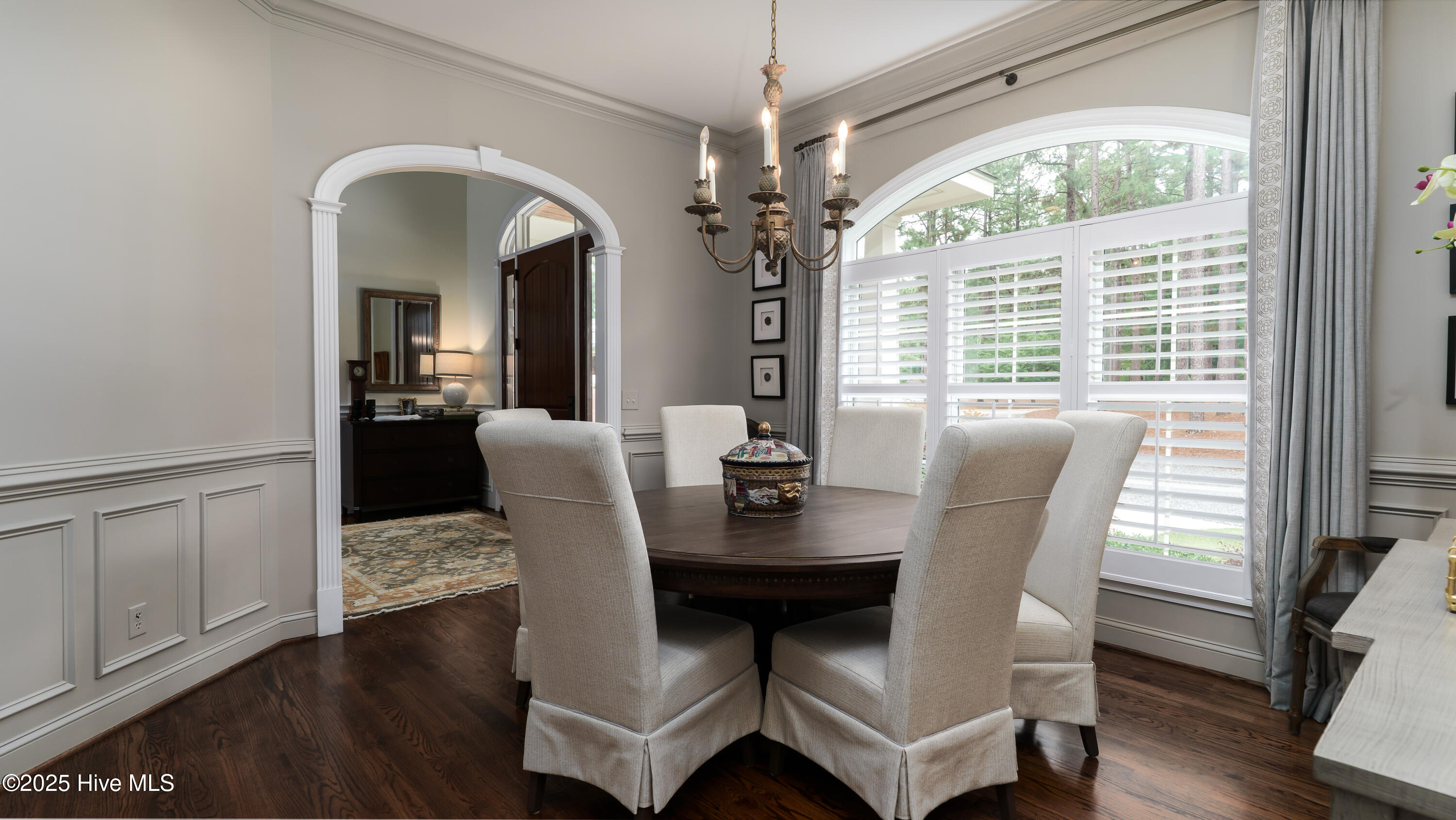 370 Lake Dornoch Drive