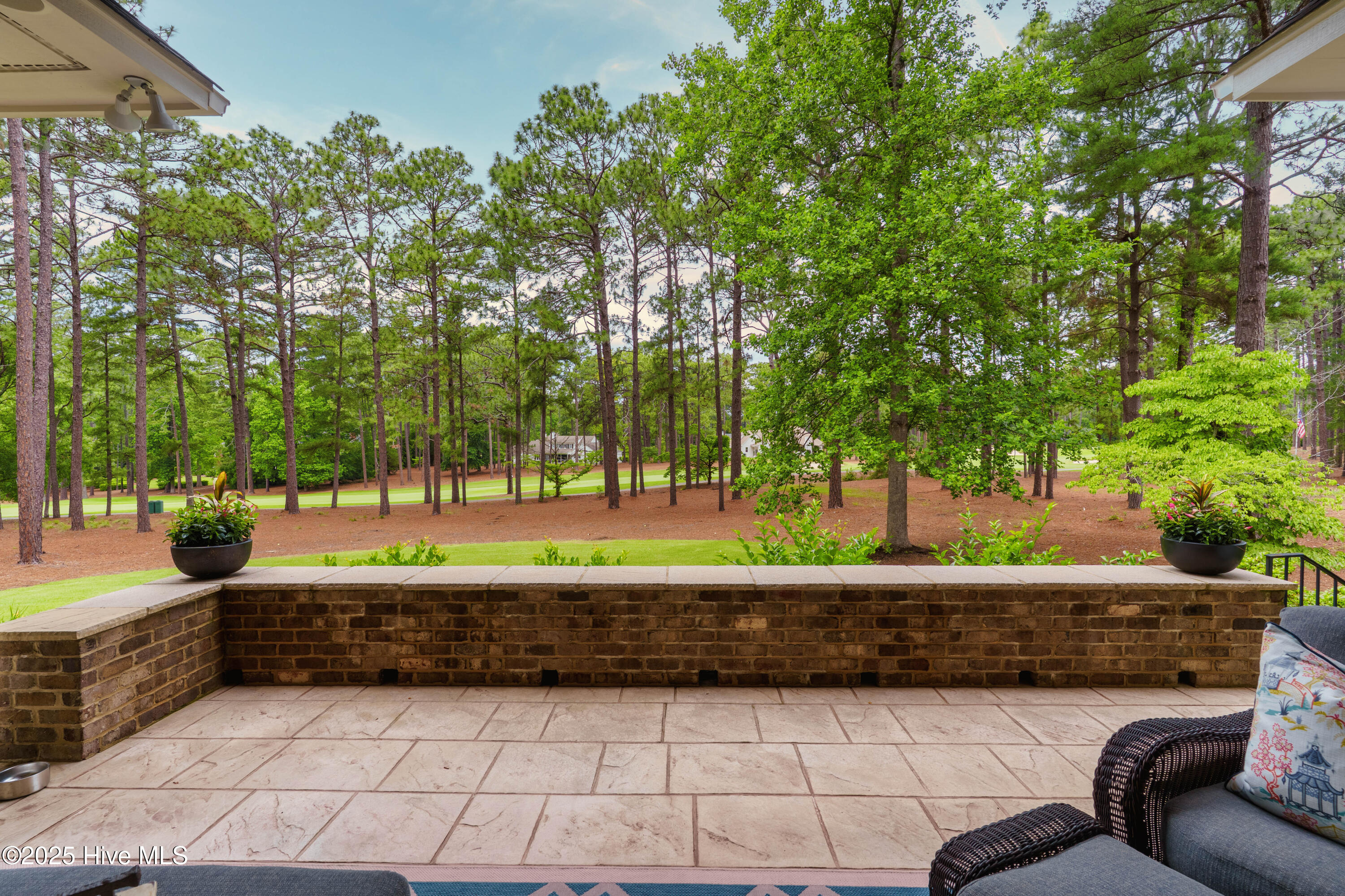 370 Lake Dornoch Drive