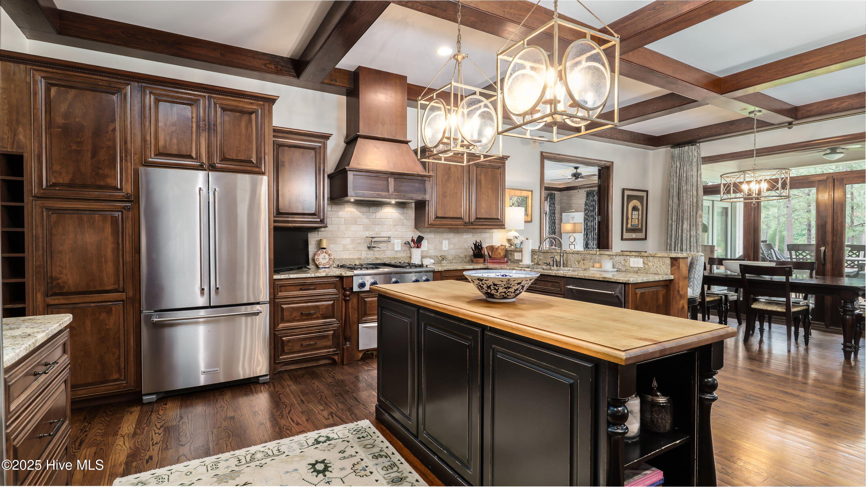 370 Lake Dornoch Drive