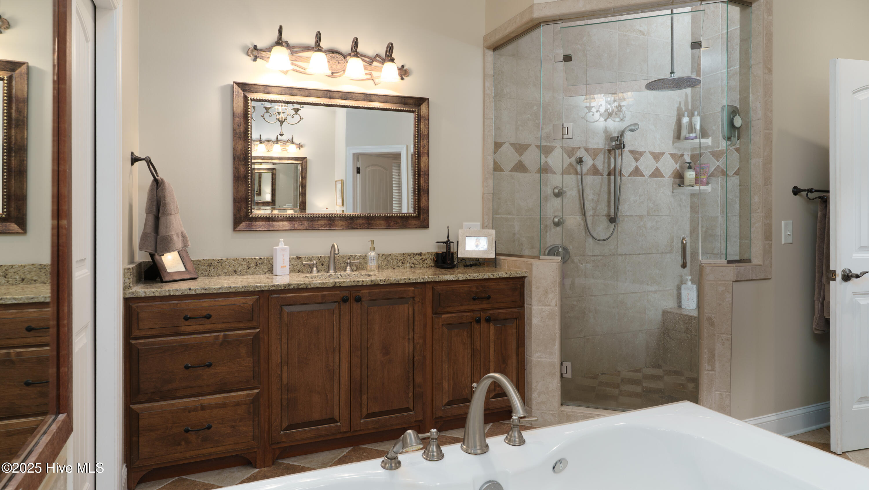 370 Lake Dornoch Drive