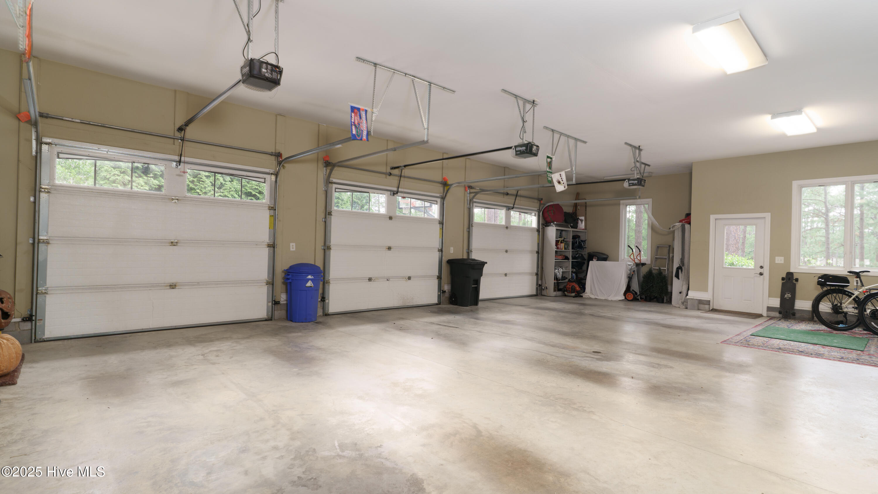 370 Lake Dornoch Drive