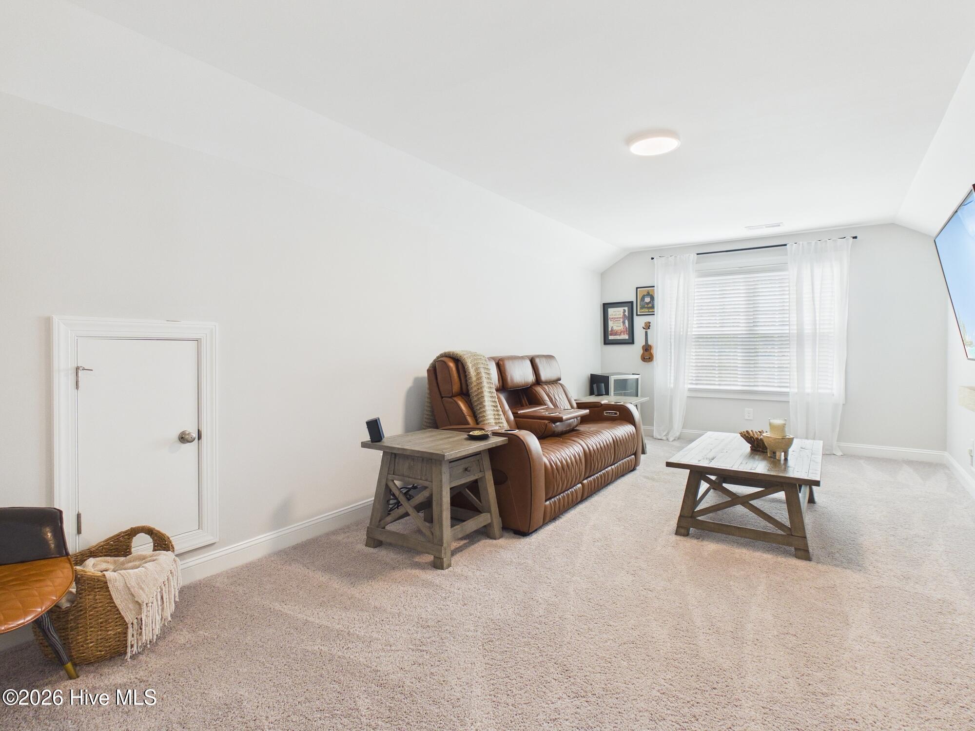 409 Piney Oak Drive