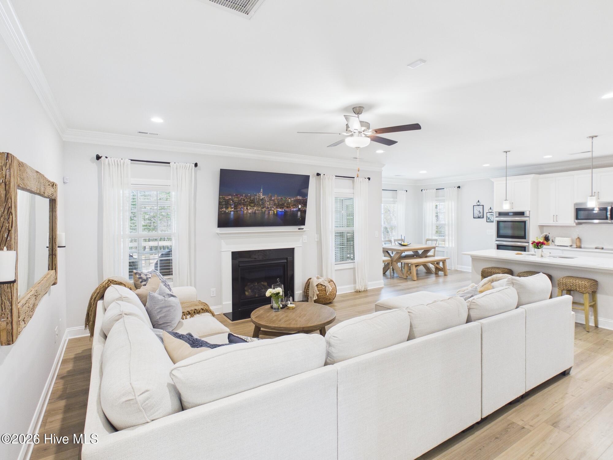 409 Piney Oak Drive