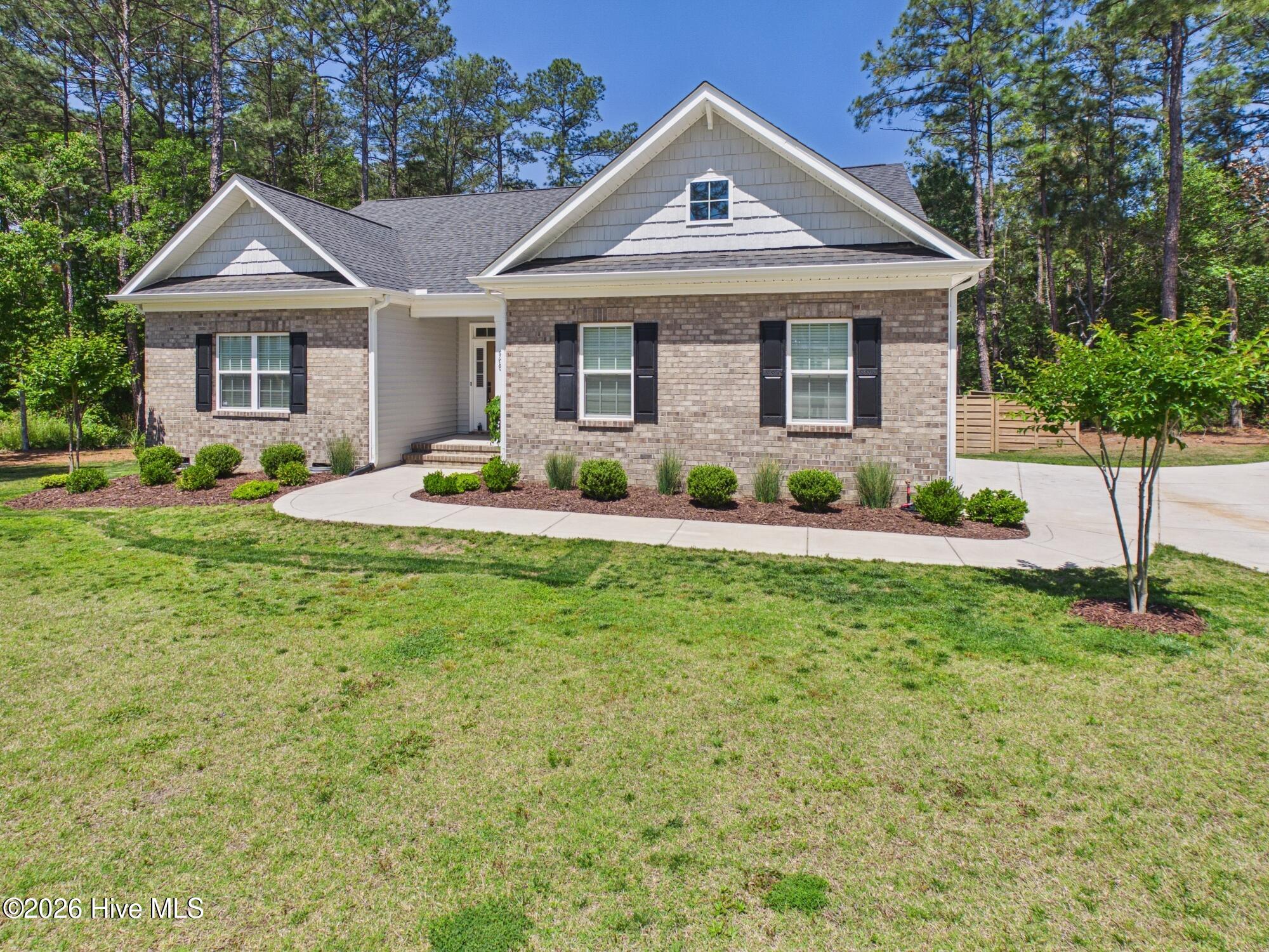 409 Piney Oak Drive