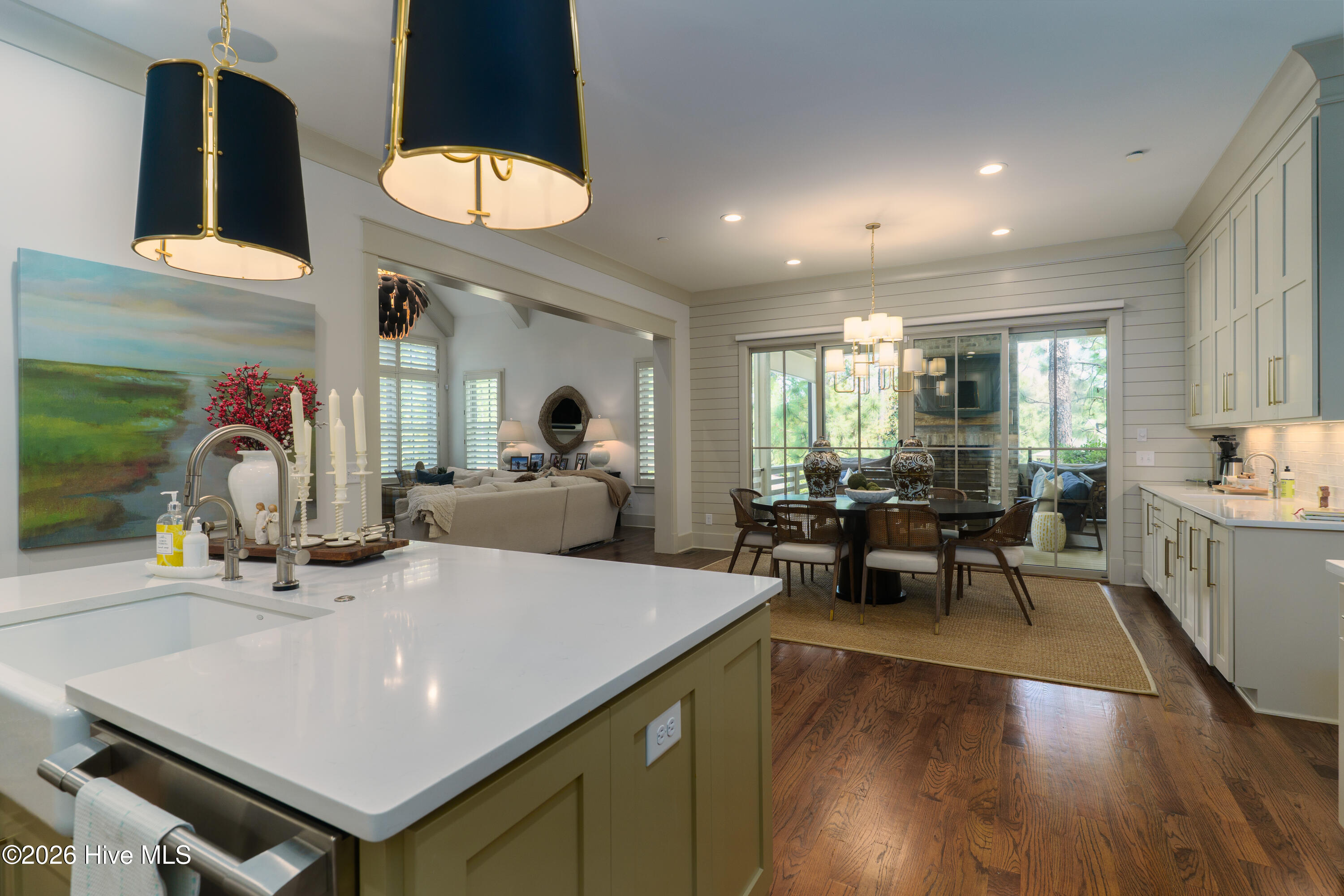 10 Deepdale Lane