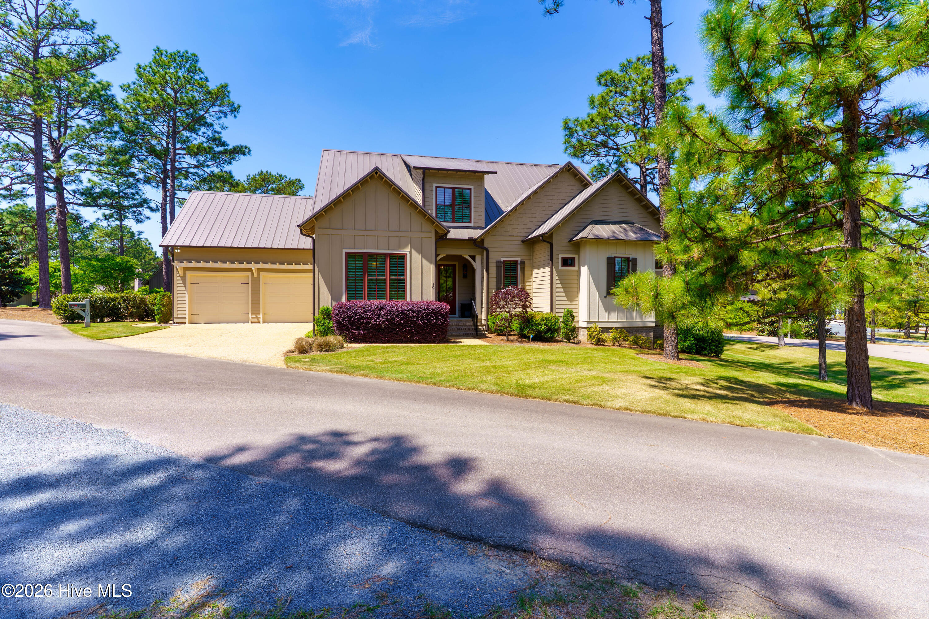 10 Deepdale Lane