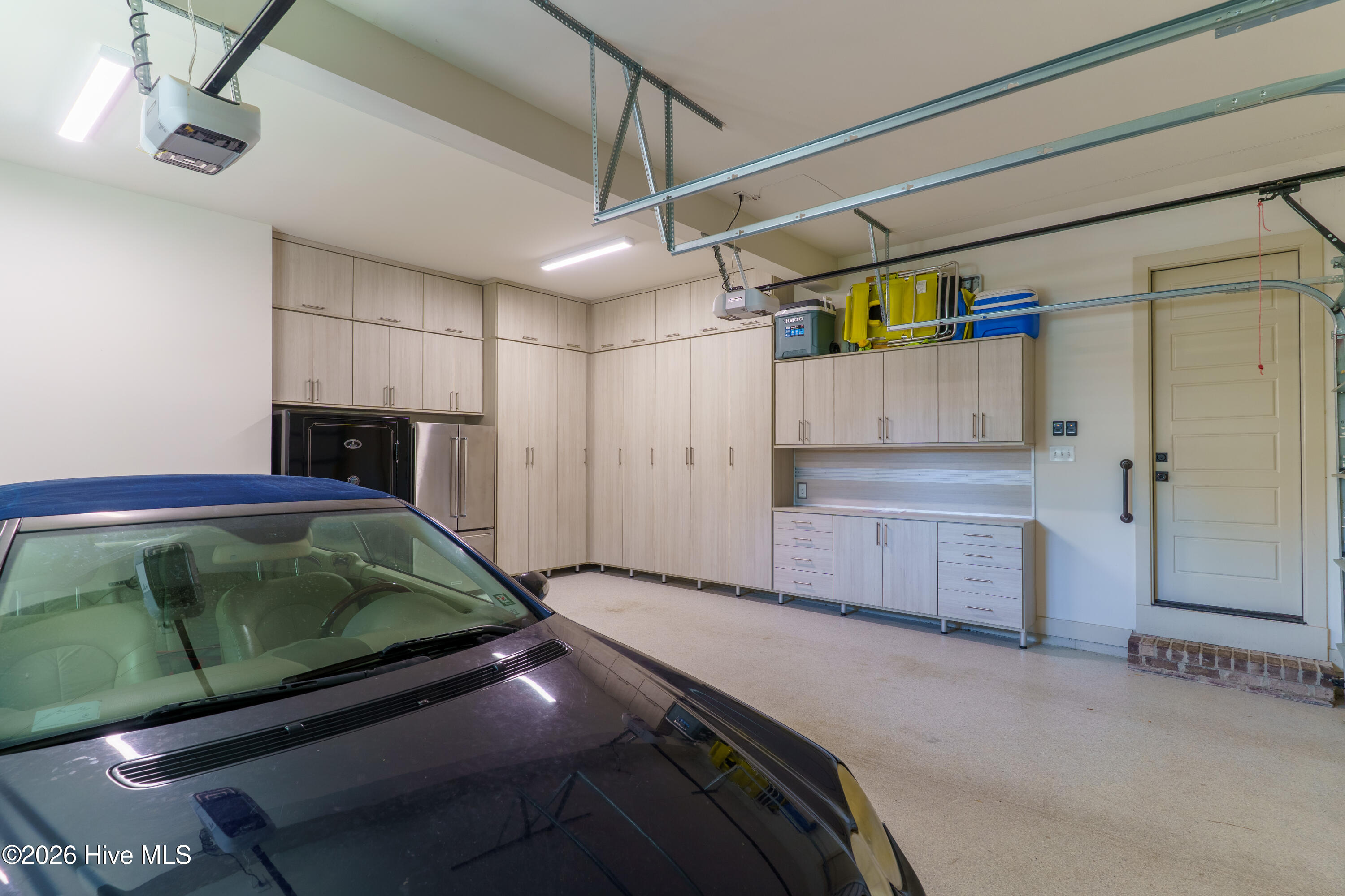 10 Deepdale Lane