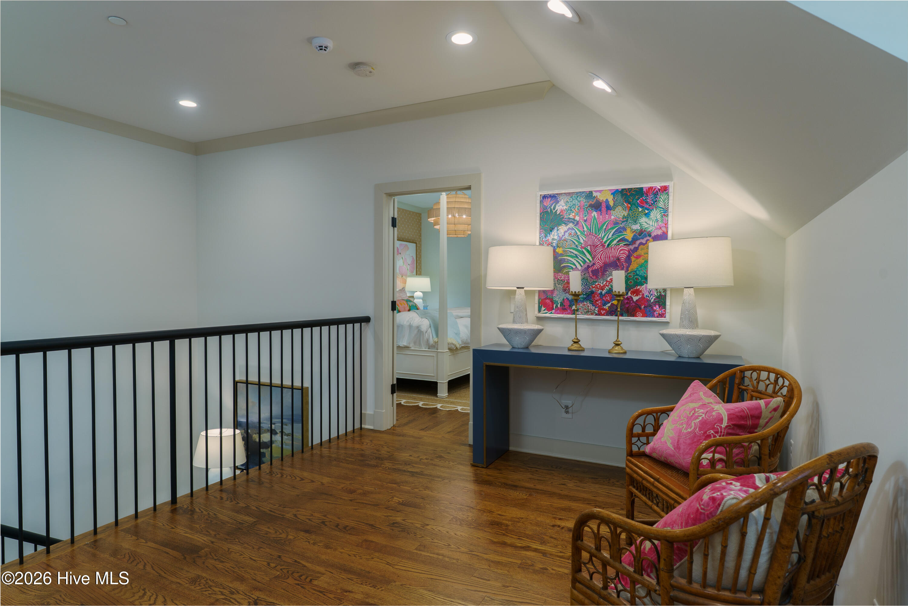 10 Deepdale Lane
