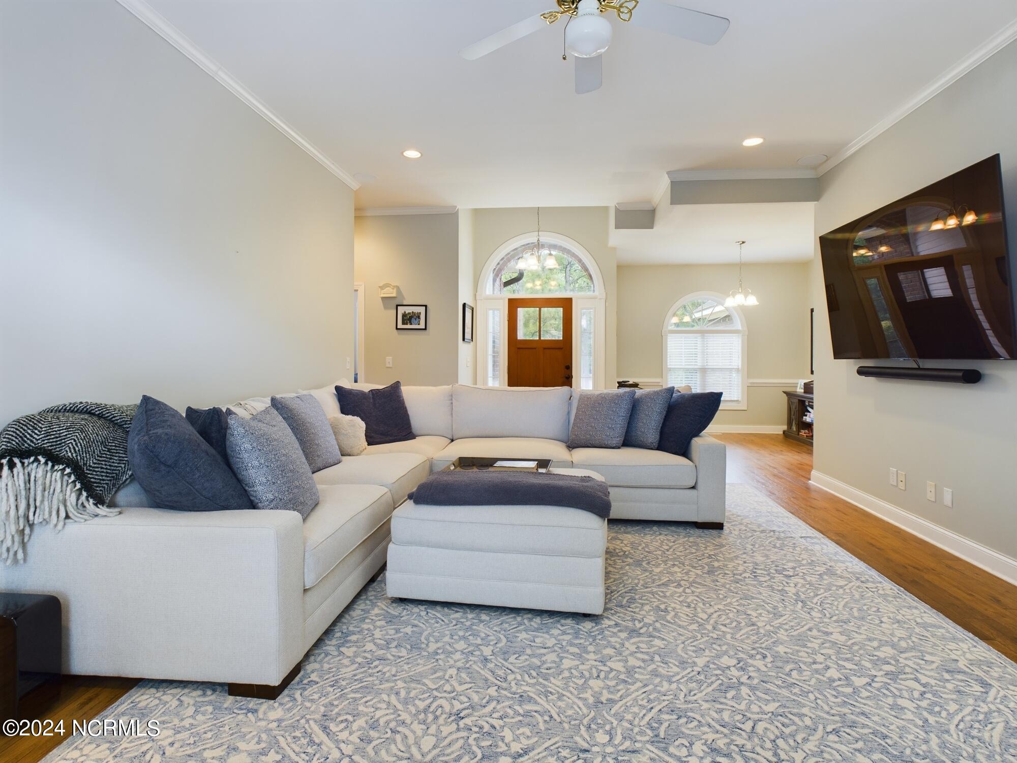 4 Mcqueen Place