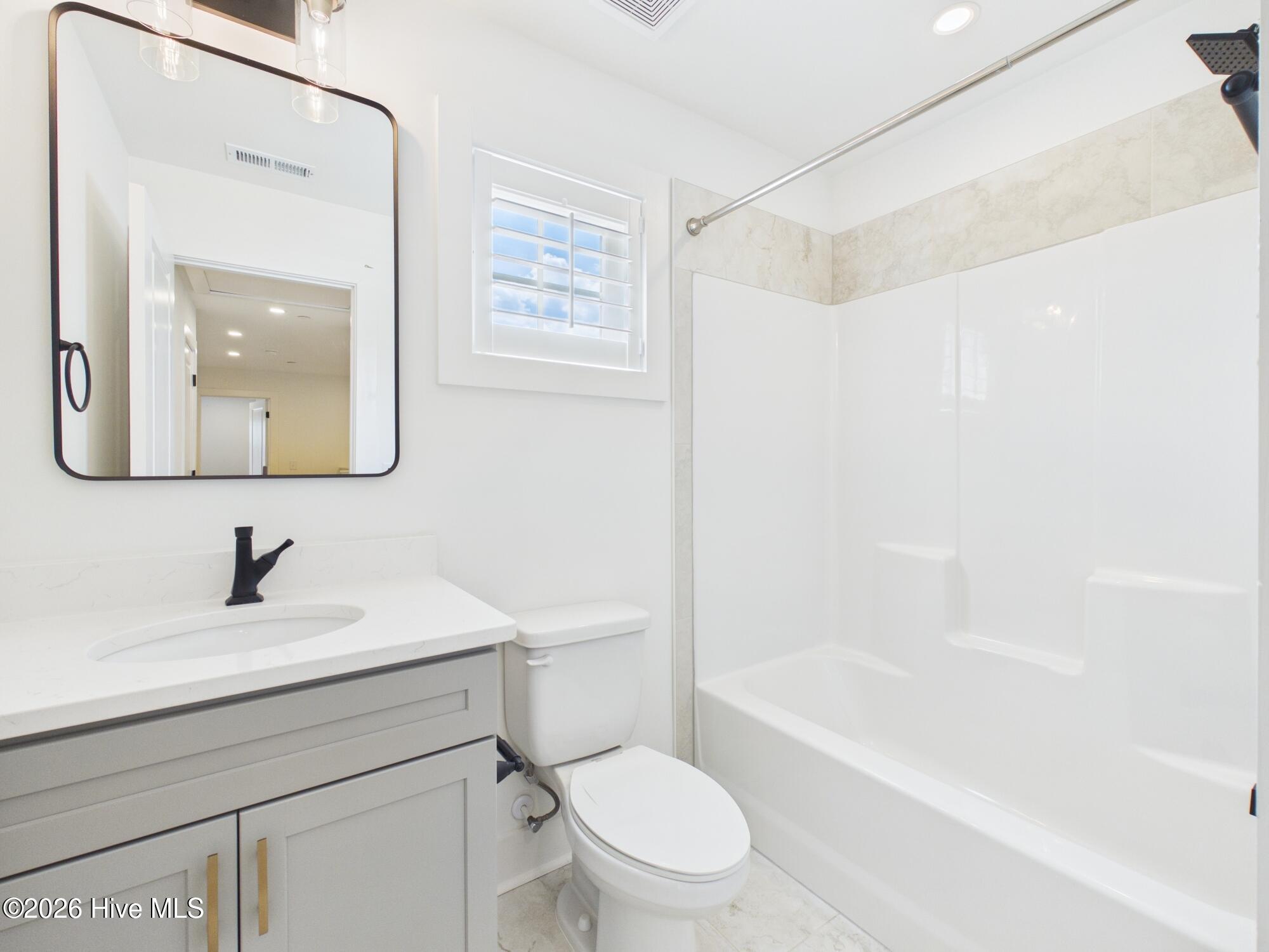 129 Lexington Lane