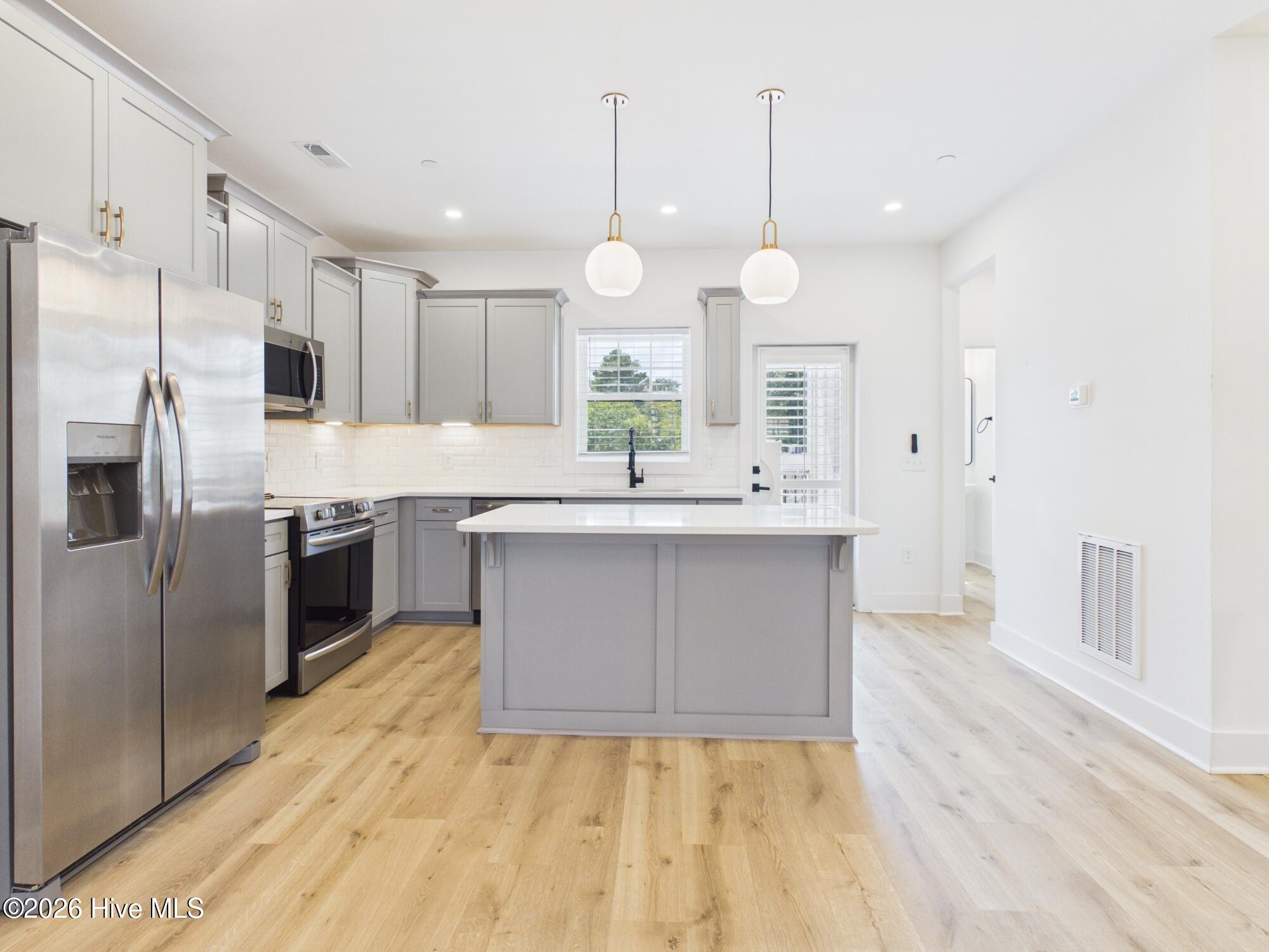 129 Lexington Lane
