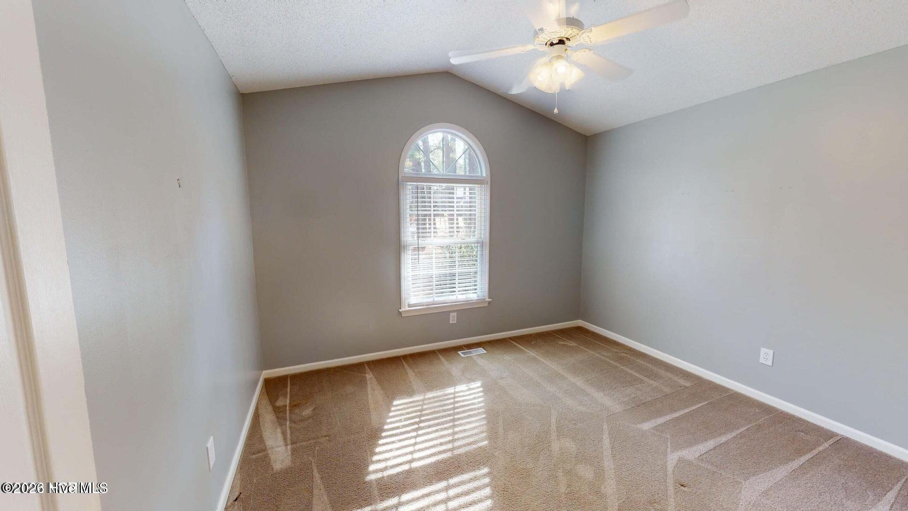 4 Sandhills Place