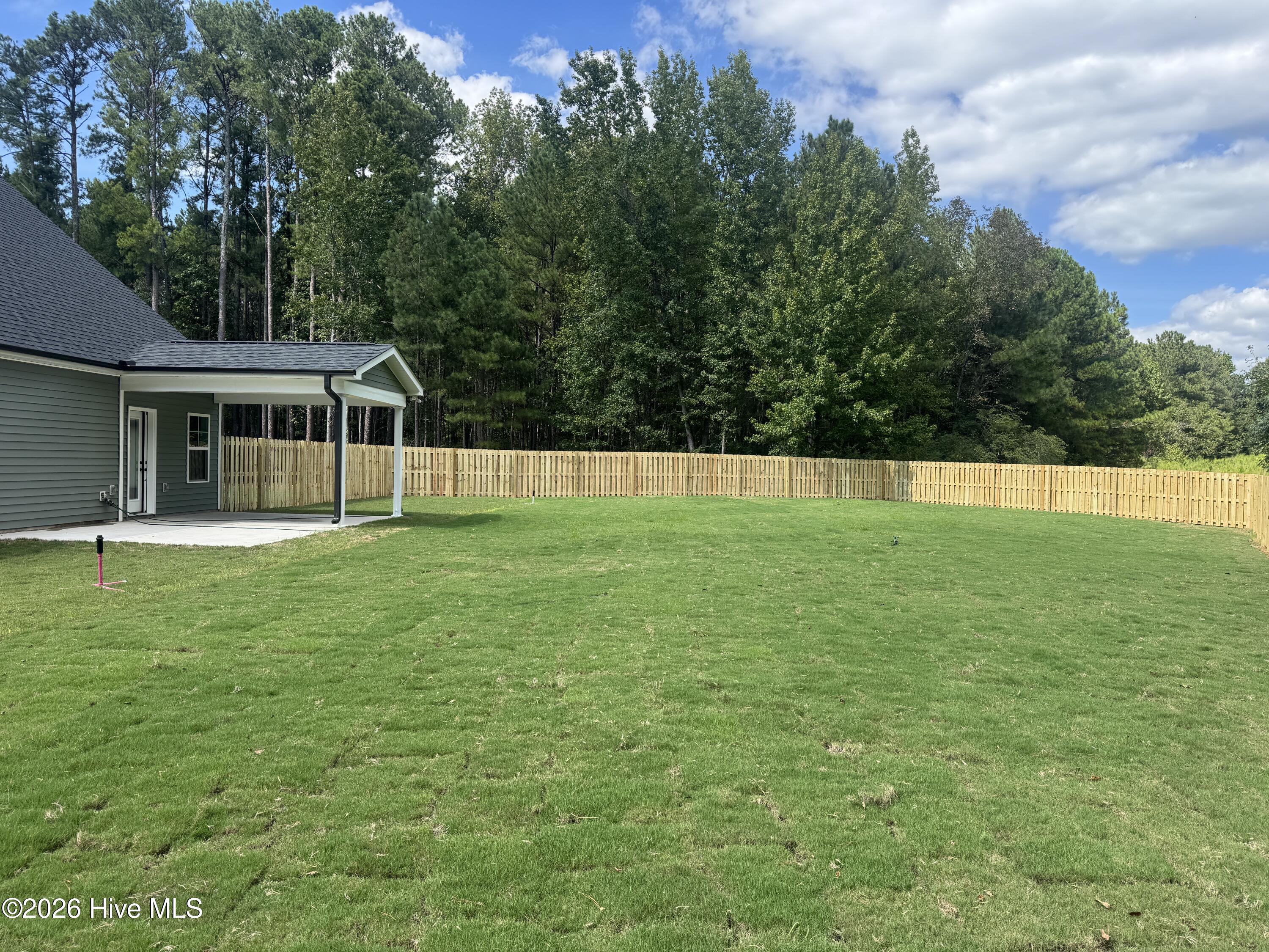 318 Elijah Way 29