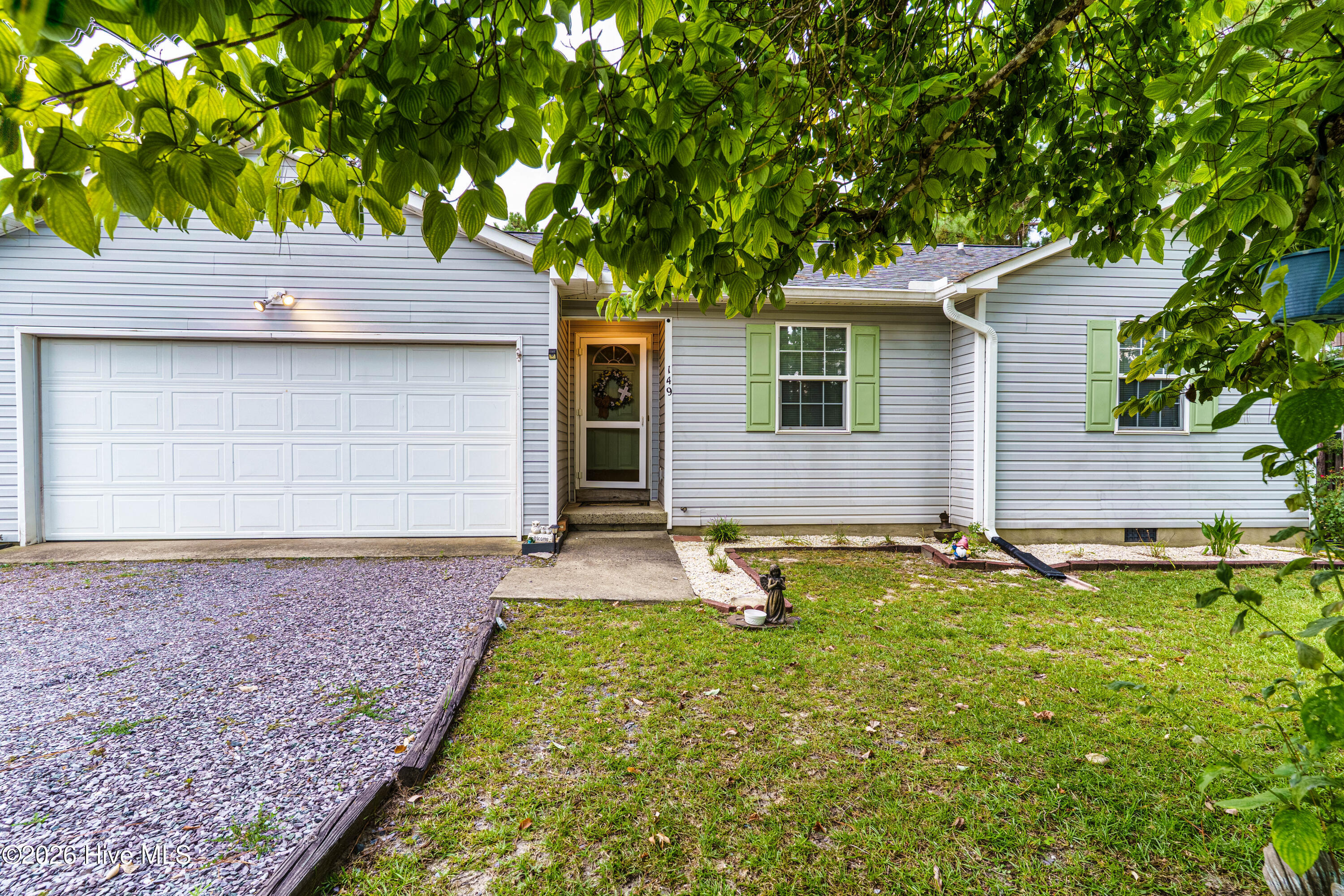 149 Forest Place