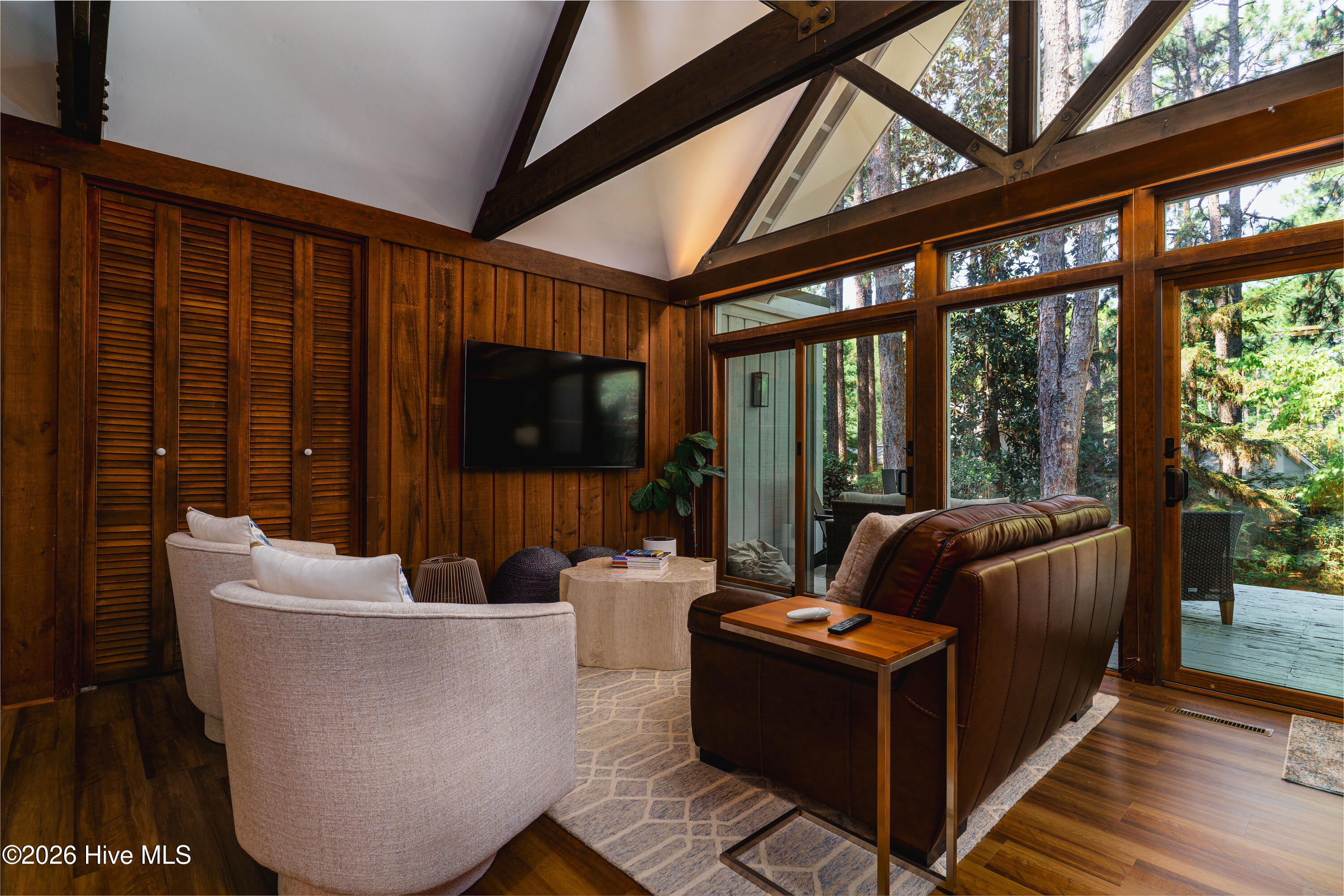 20 Pine Valley Circle