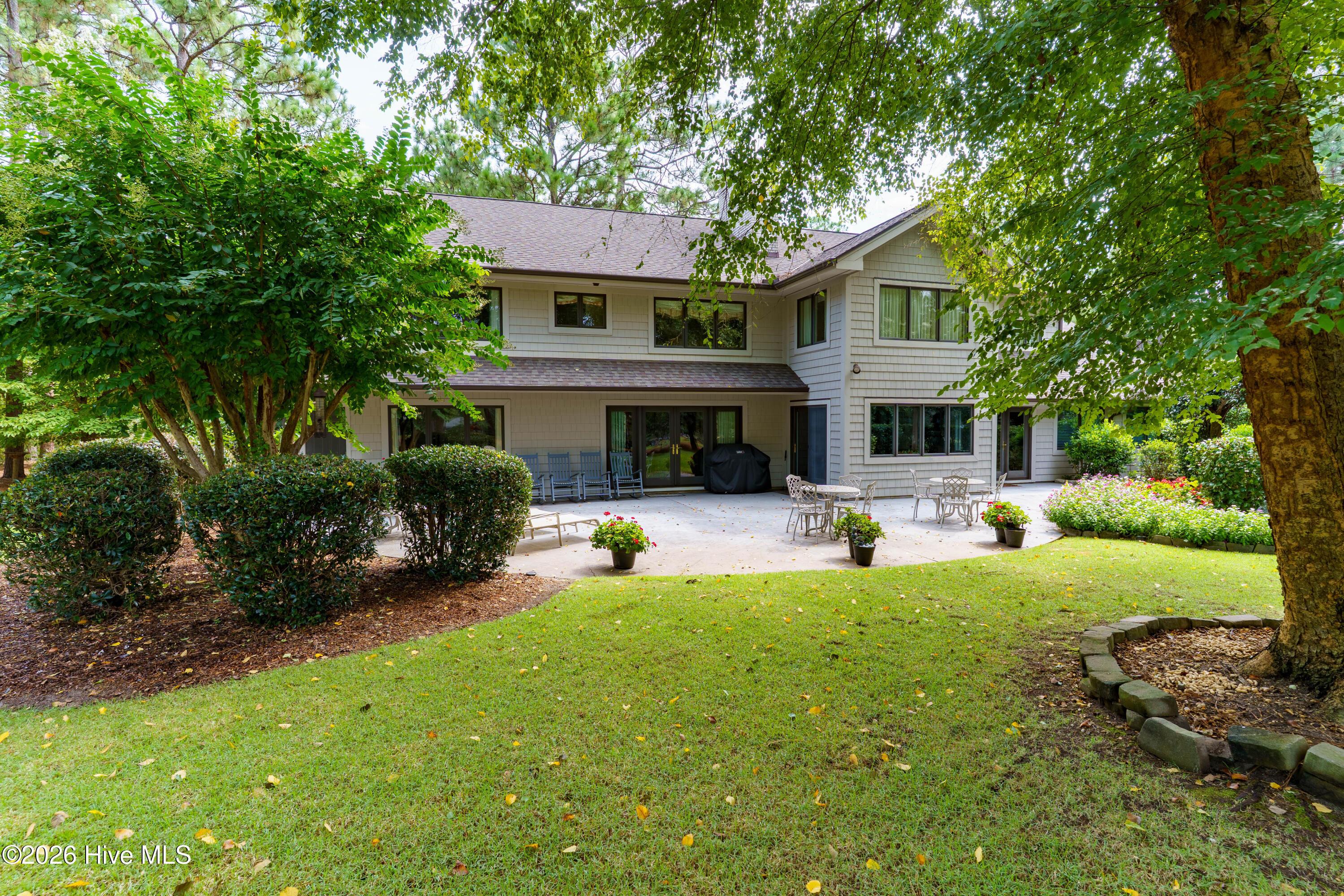 35 Bel Air Drive