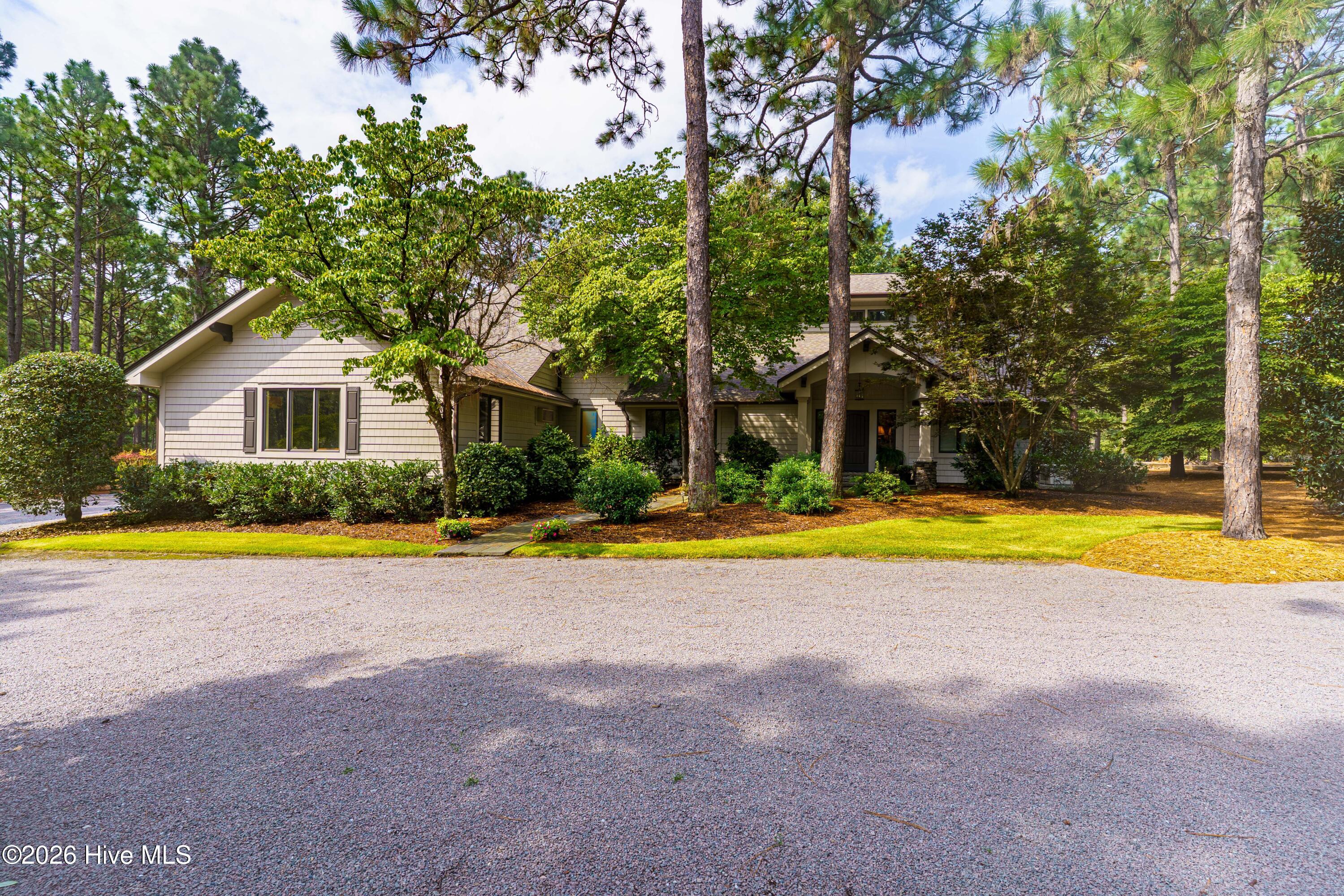 35 Bel Air Drive
