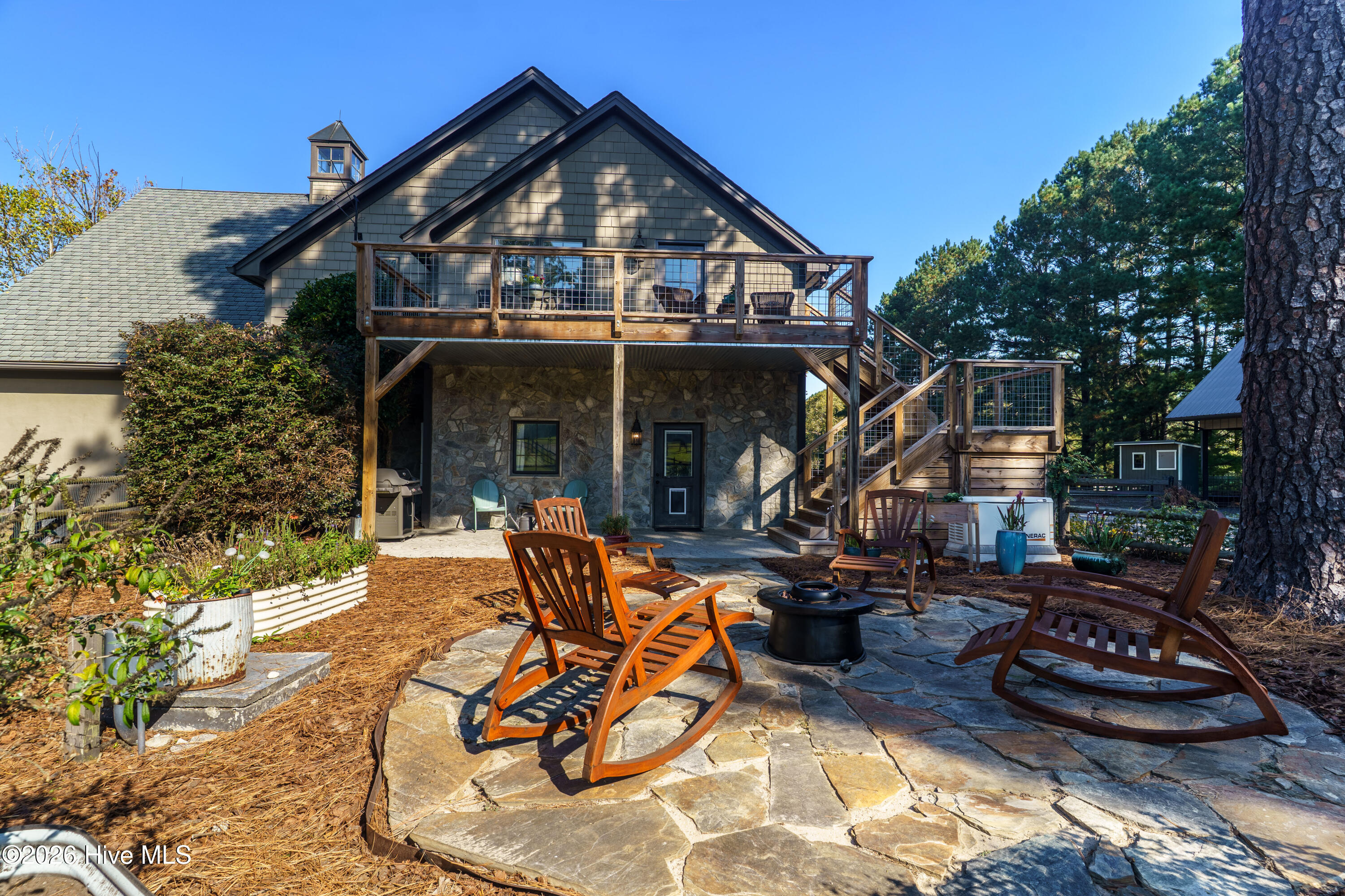 275 Tremont Place