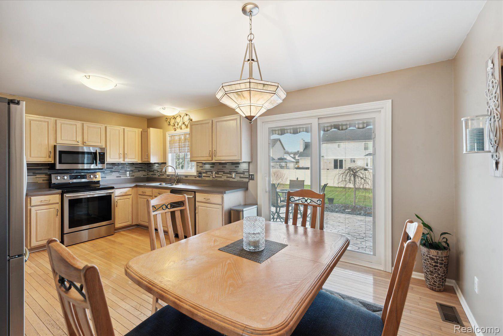 25088 WEEPING WILLOW Drive