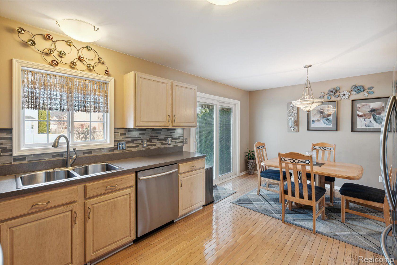 25088 WEEPING WILLOW Drive