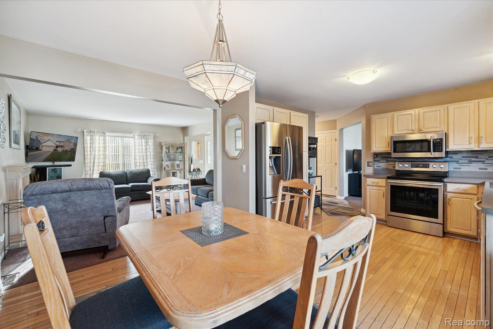 25088 WEEPING WILLOW Drive