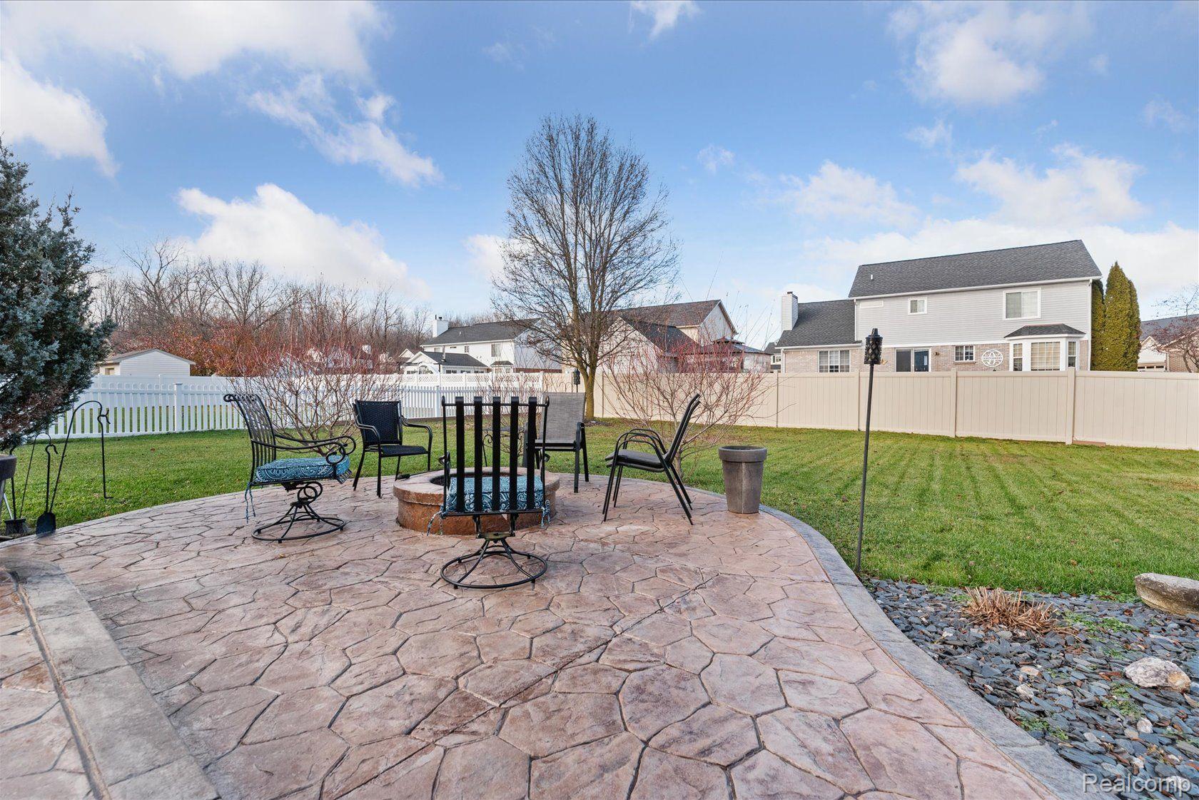 25088 WEEPING WILLOW Drive