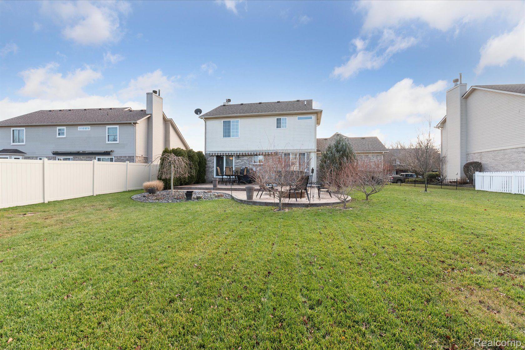 25088 WEEPING WILLOW Drive