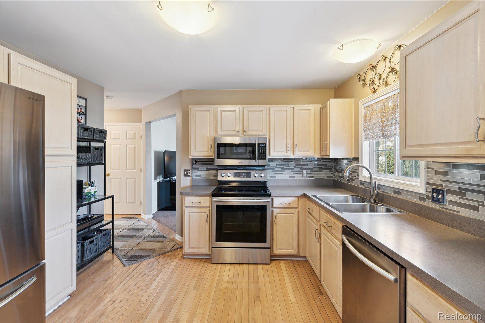 25088 WEEPING WILLOW Drive